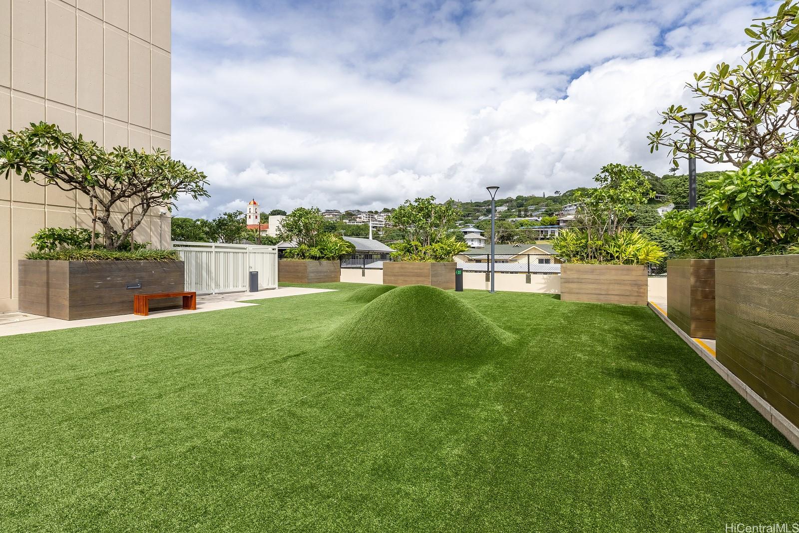 Mott-Smith Laniloa condo # 2606, Honolulu, Hawaii - photo 18 of 24