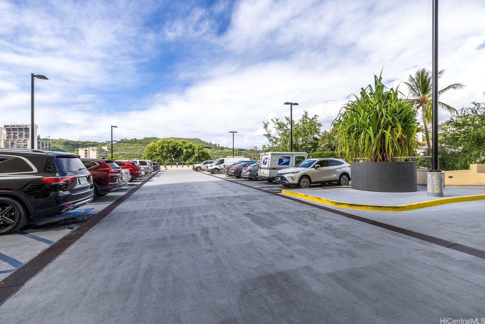 Mott-Smith Laniloa condo # 2606, Honolulu, Hawaii - photo 21 of 24