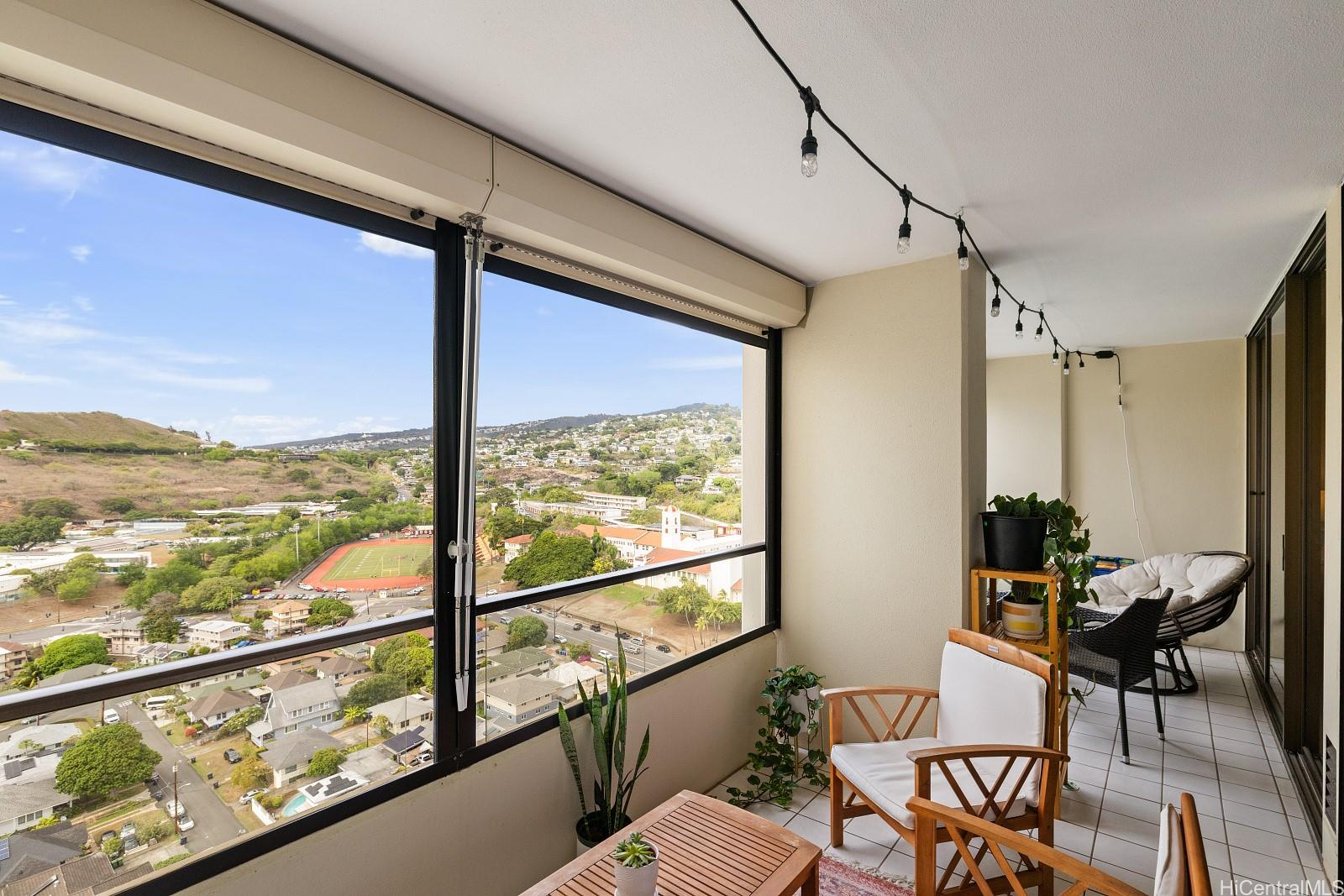 Mott-Smith Laniloa condo # 2606, Honolulu, Hawaii - photo 7 of 24