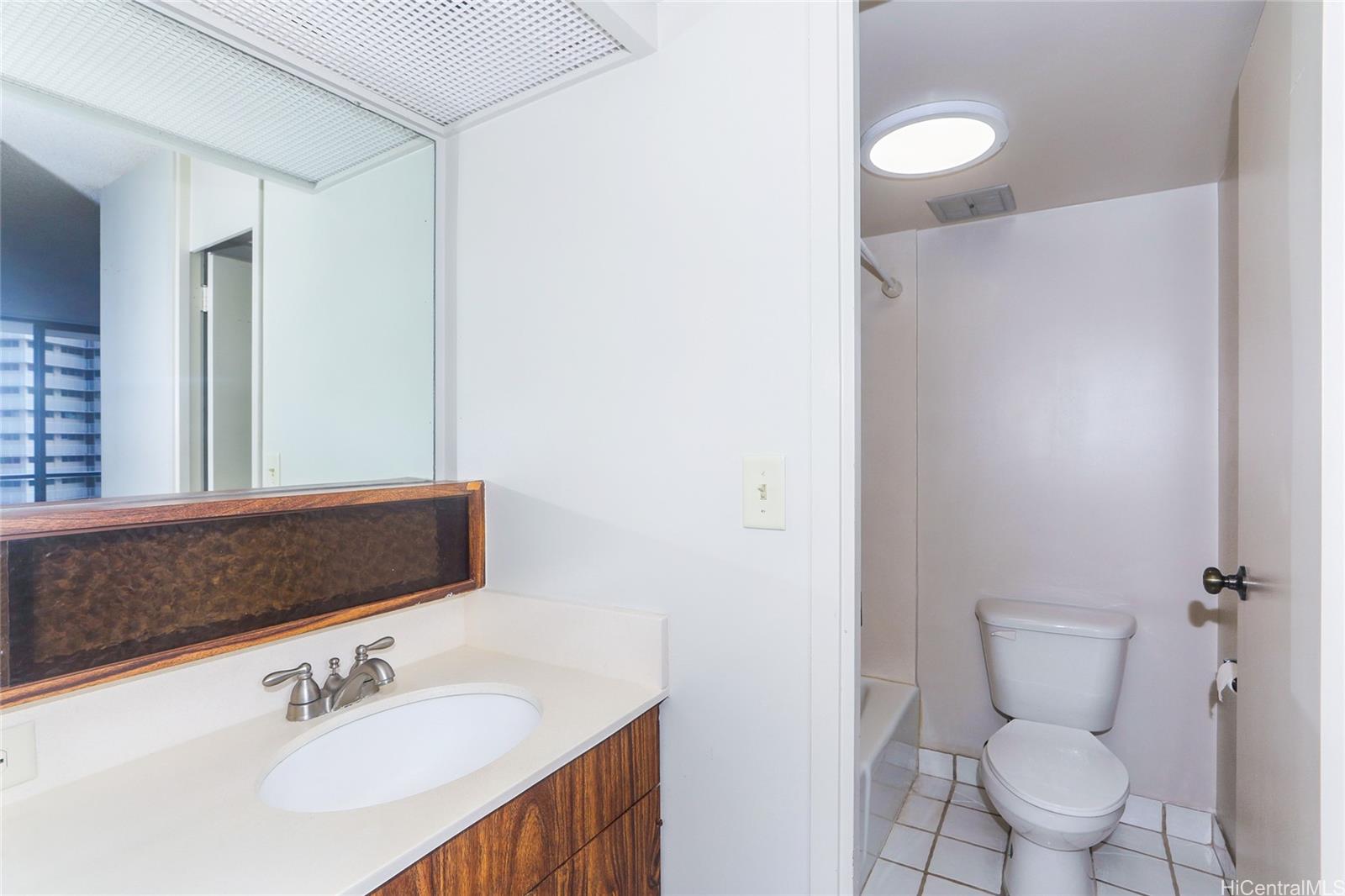 Mott-Smith Laniloa condo # 707, Honolulu, Hawaii - photo 13 of 25