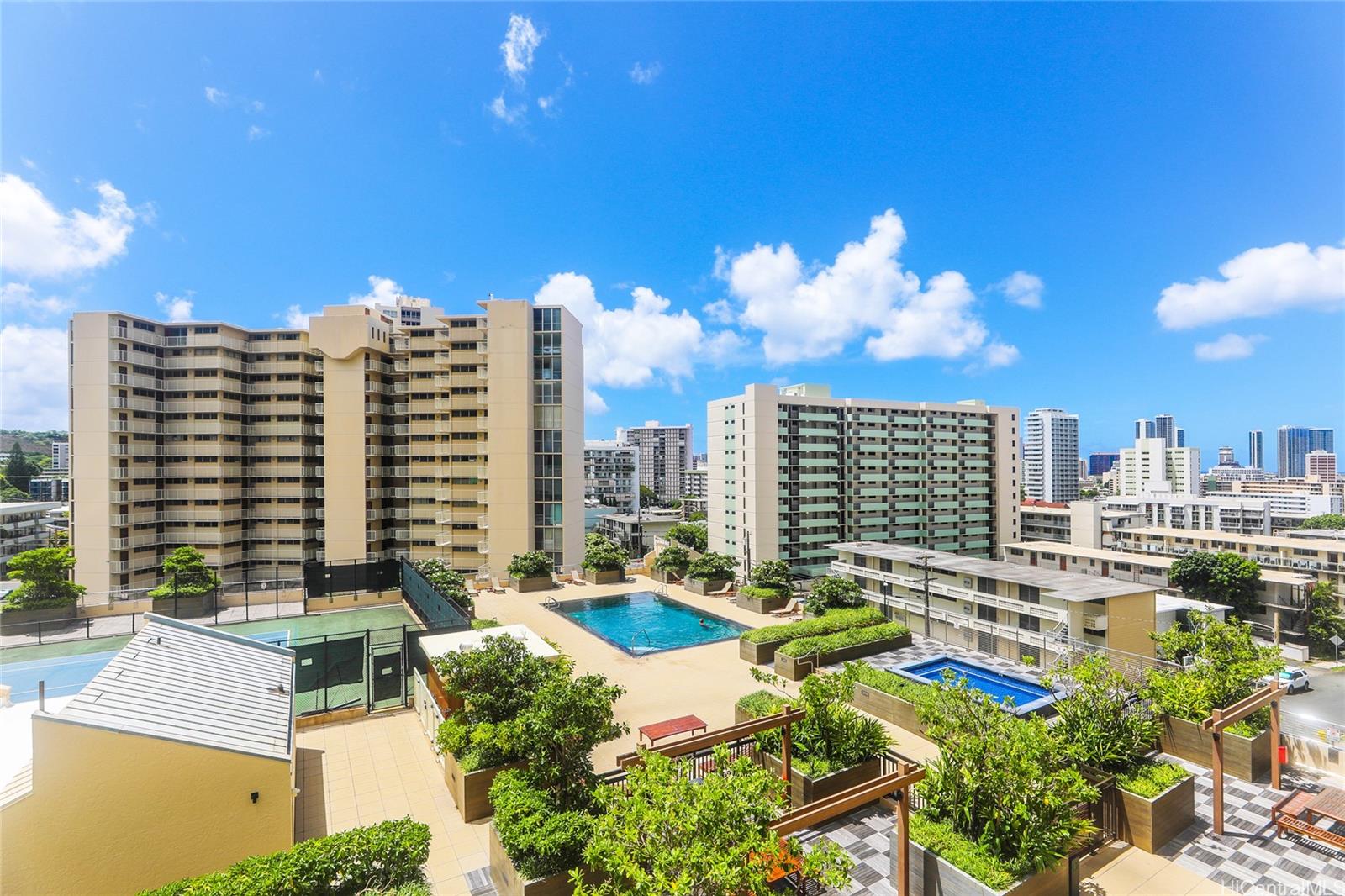 Mott-Smith Laniloa condo # 707, Honolulu, Hawaii - photo 3 of 25