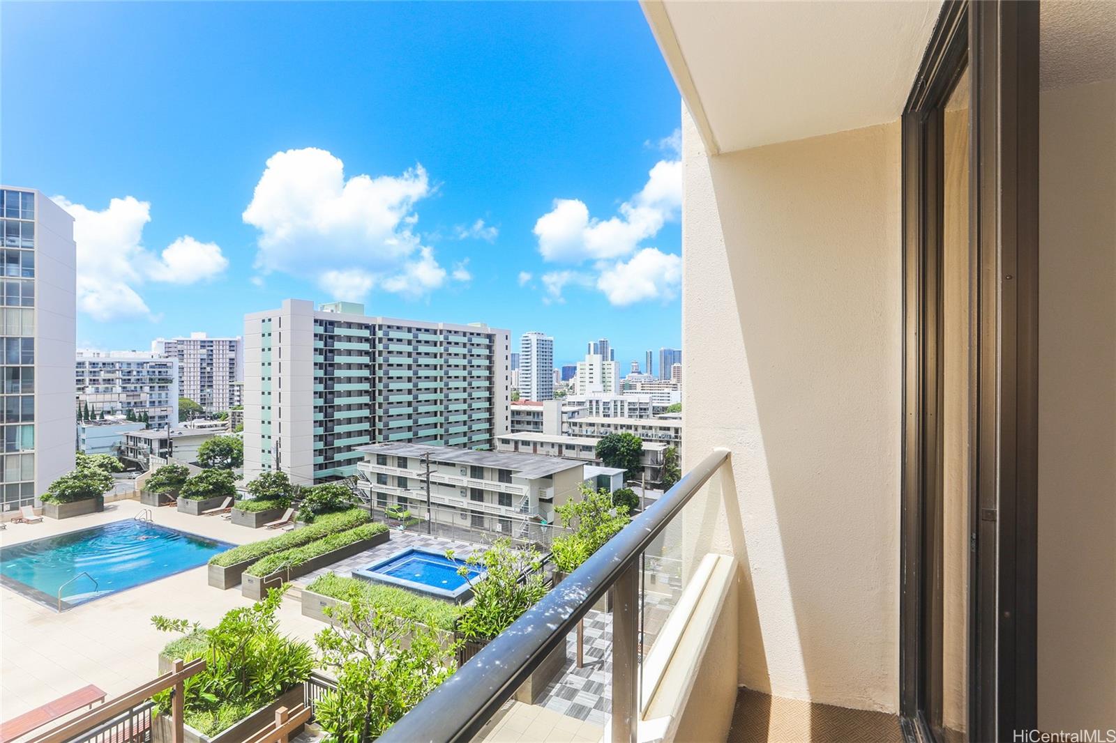 Mott-Smith Laniloa condo # 707, Honolulu, Hawaii - photo 4 of 25