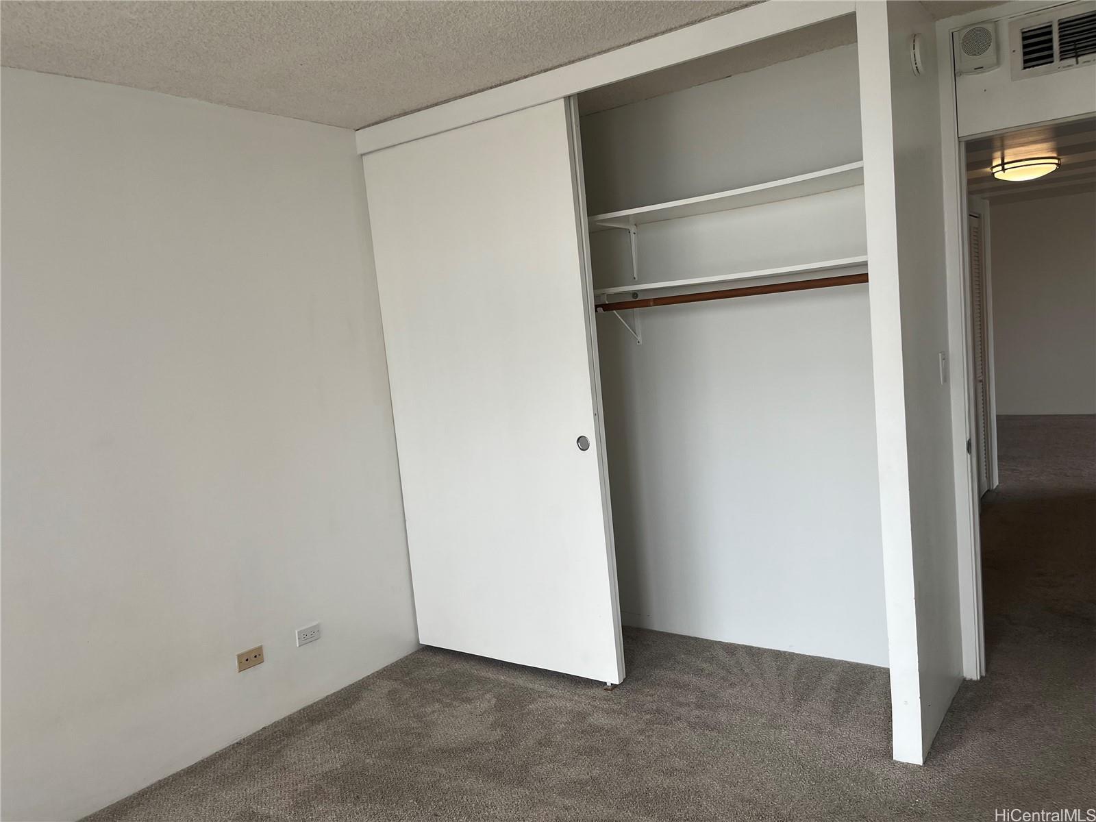 1717 Mott Smith Dr Honolulu - Rental - photo 8 of 18