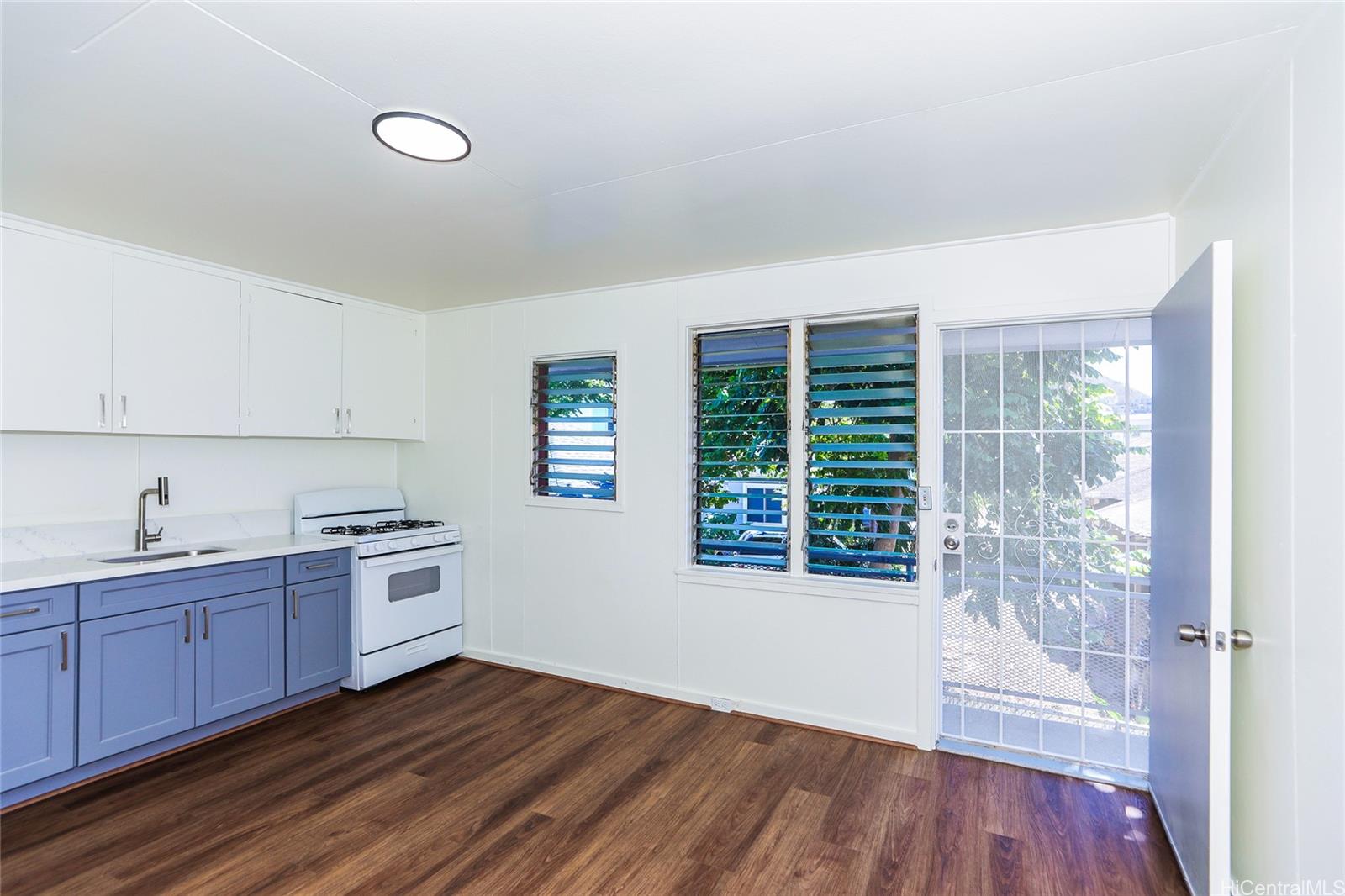 1719 Nuuanu Ave Honolulu - Rental - photo 8 of 25