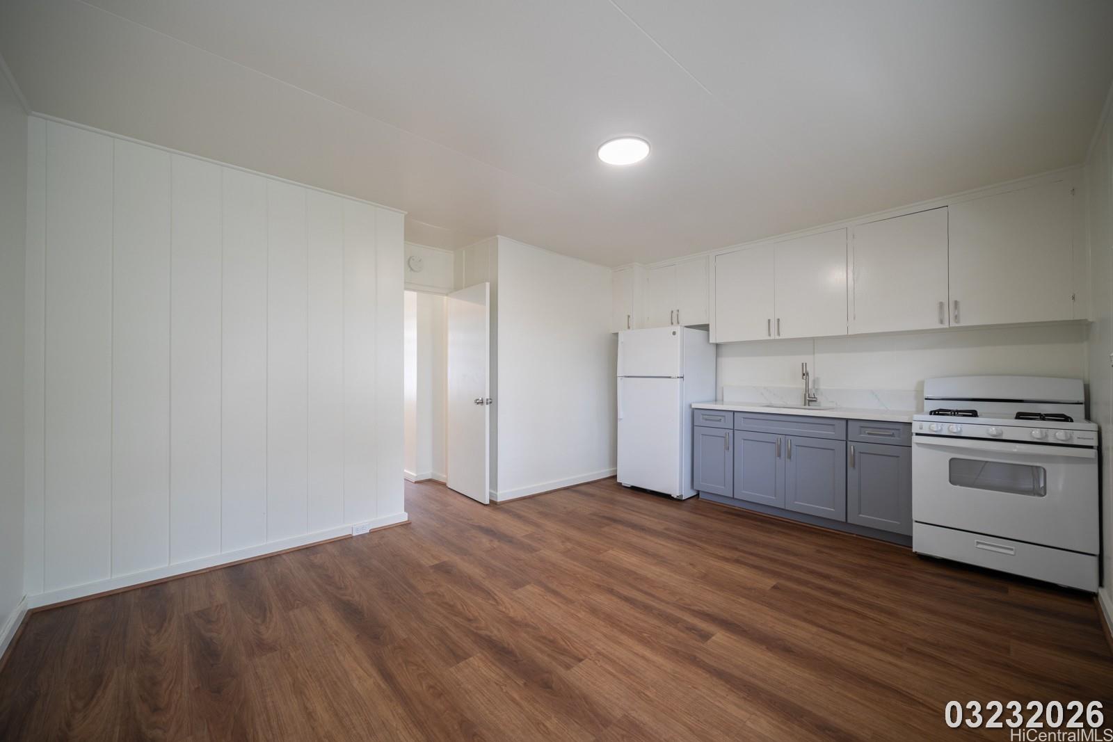 1719 Nuuanu Ave Honolulu - Rental - photo 4 of 15