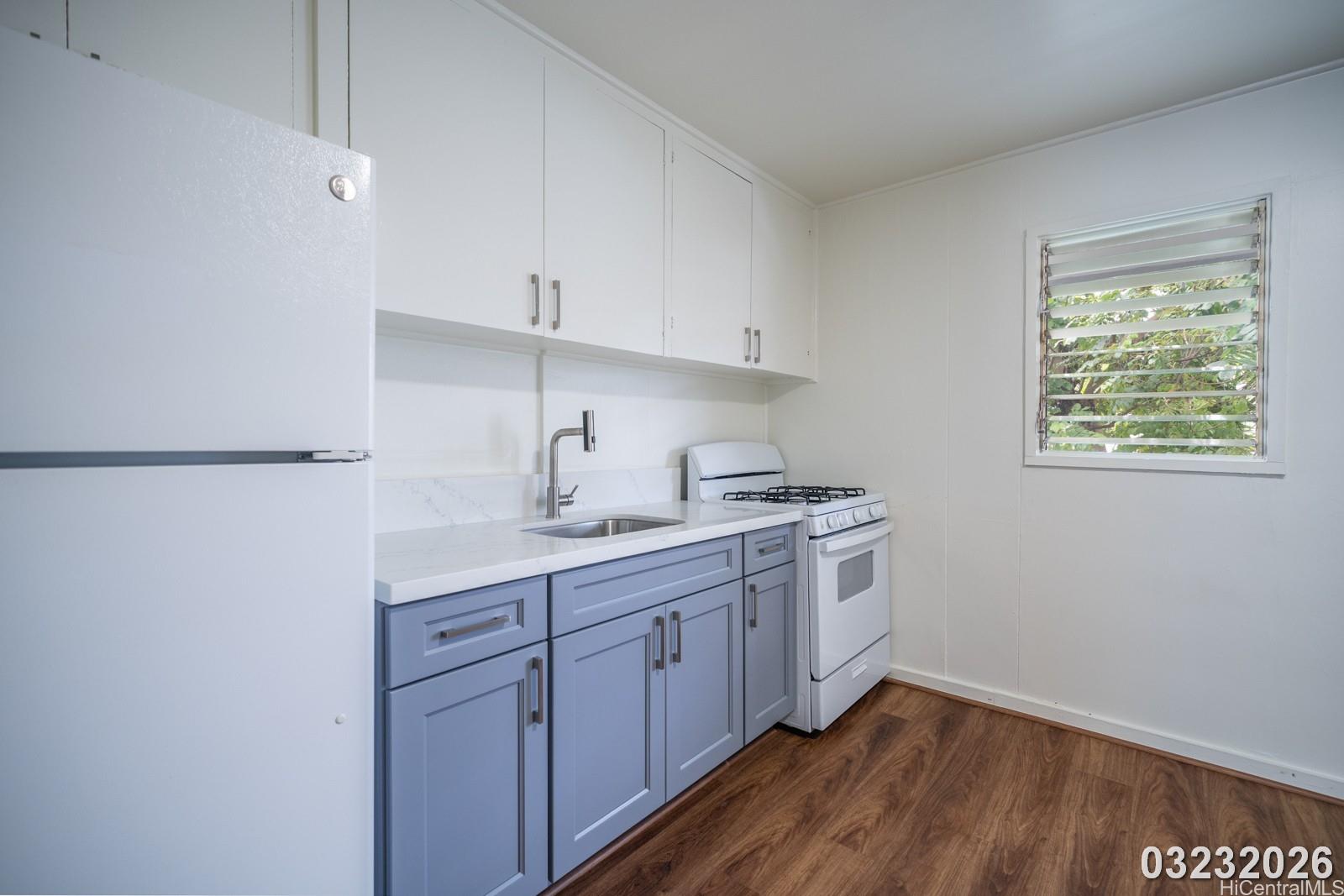 1719 Nuuanu Ave Honolulu - Rental - photo 10 of 15
