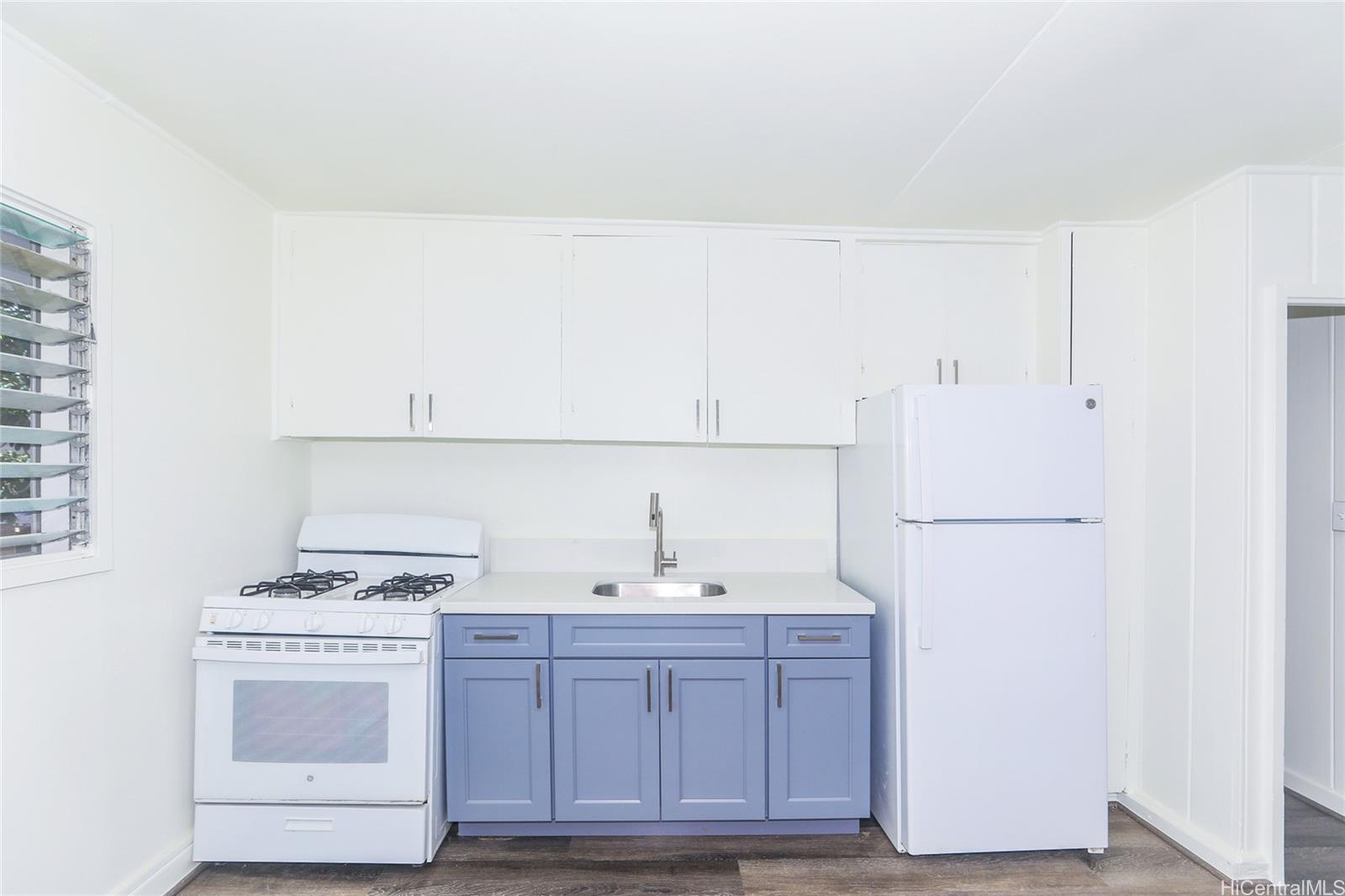 1719 Nuuanu Ave Honolulu - Rental - photo 9 of 25