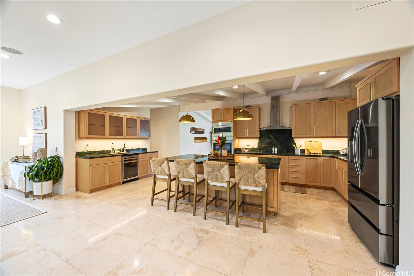 172  Alala Road Cntry Club Knoll, Kailua home - photo 7 of 25