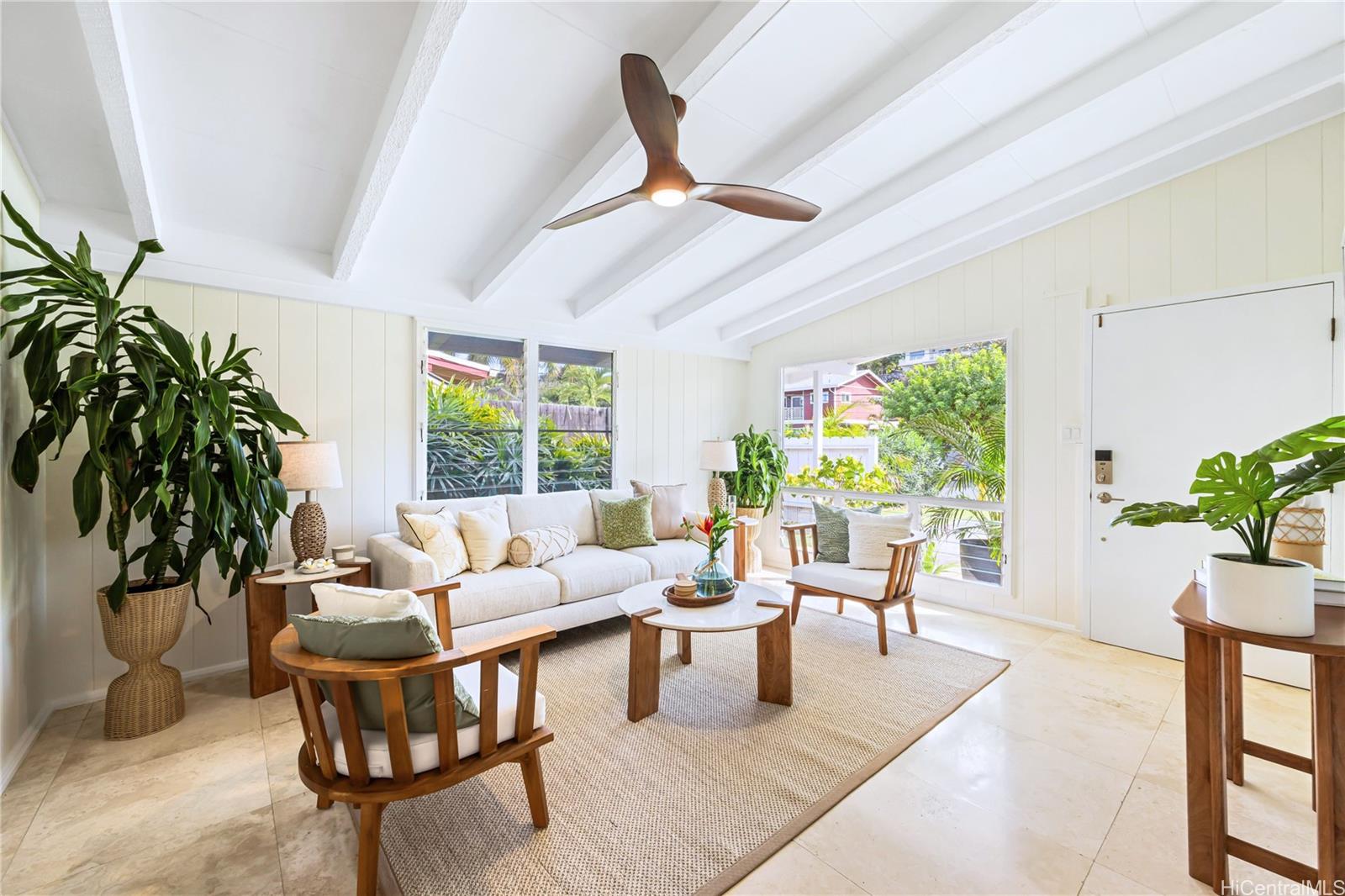 172  Alala Road Cntry Club Knoll, Kailua home - photo 8 of 25