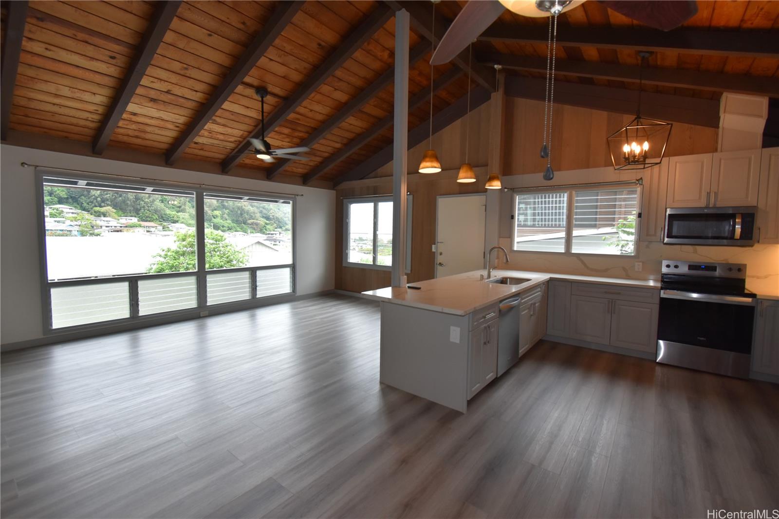 172 Puiwa Road Honolulu - Rental - photo 4 of 23
