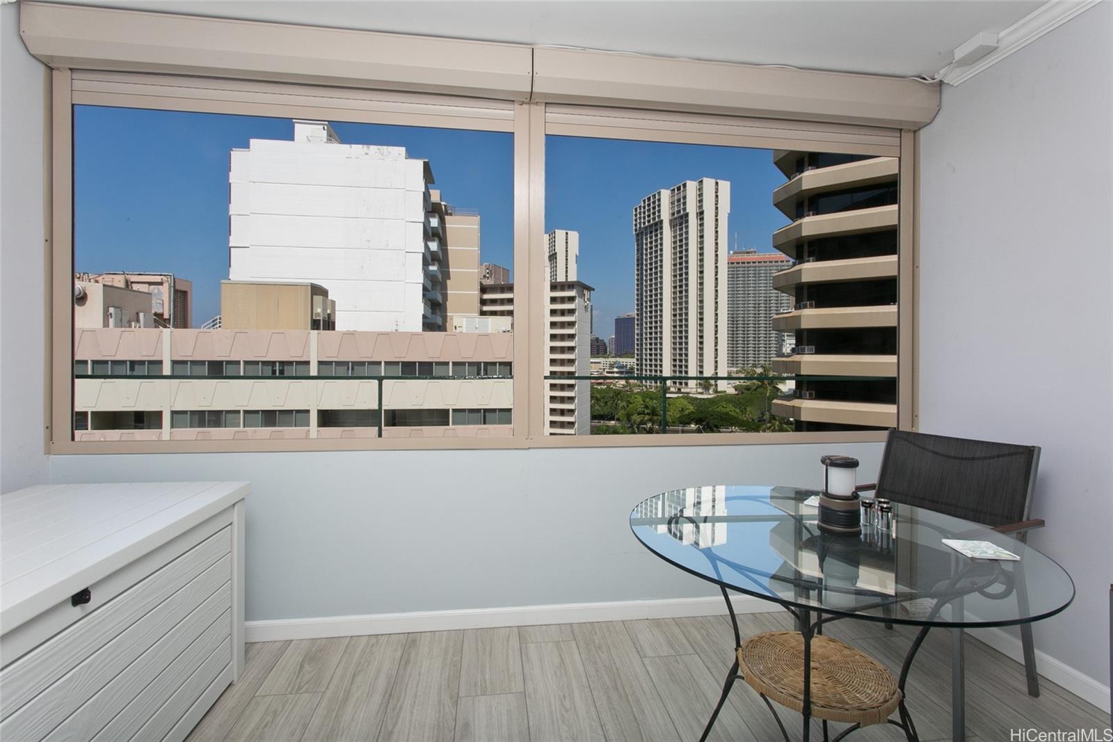 Tradewinds Hotel Inc condo # 1004, Honolulu, Hawaii - photo 9 of 10