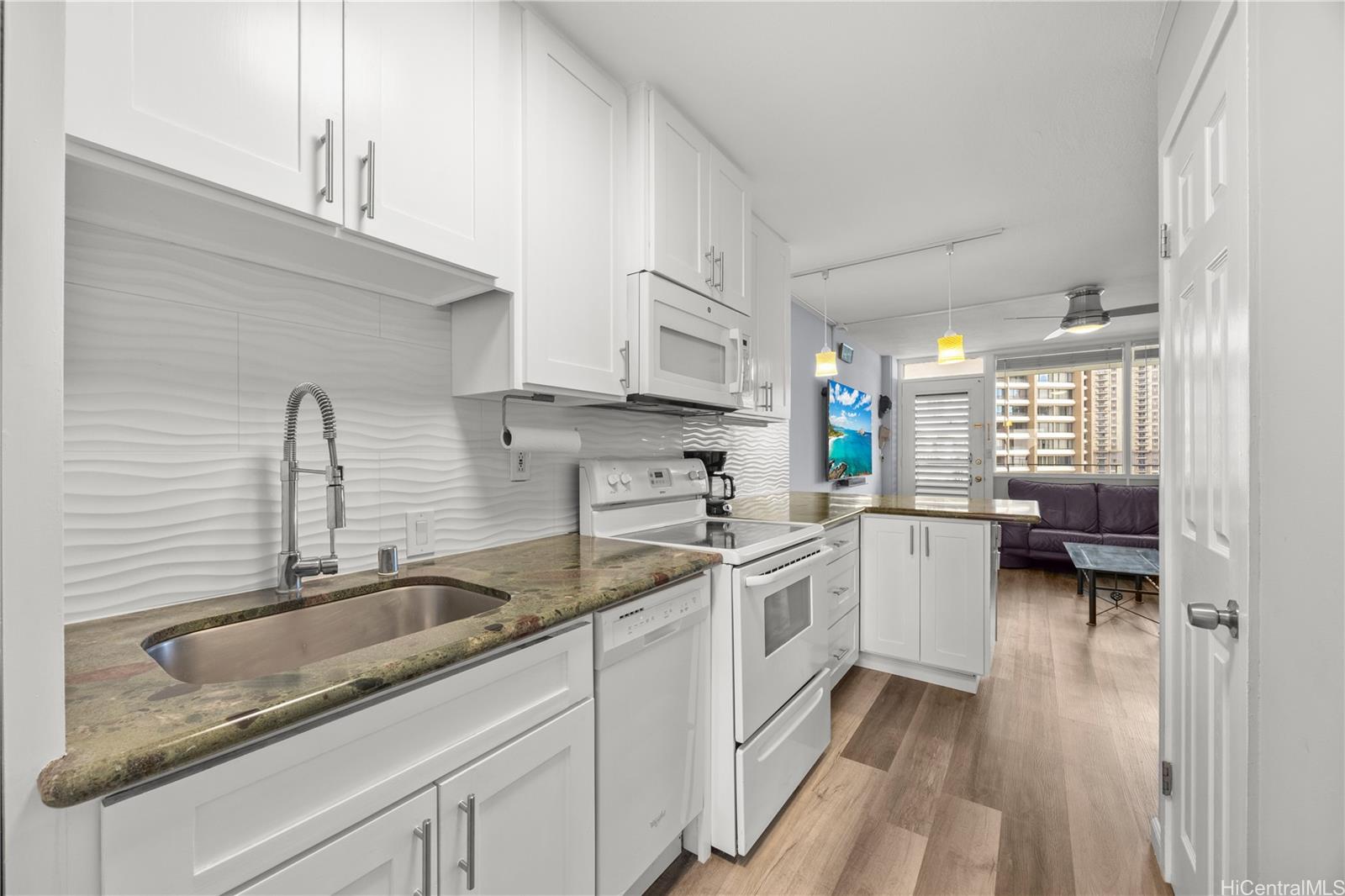 Tradewinds Hotel Inc condo # 1205A, Honolulu, Hawaii - photo 11 of 25