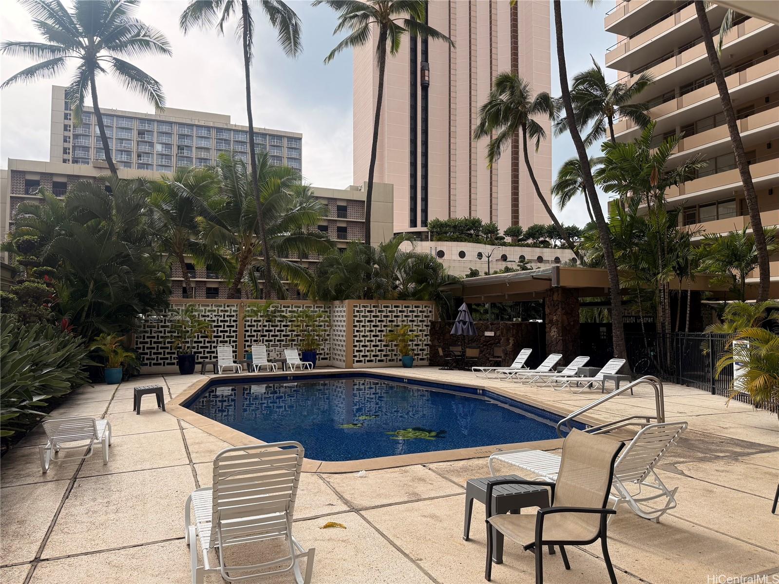 Tradewinds Hotel Inc condo # 1506B, Honolulu, Hawaii - photo 12 of 21