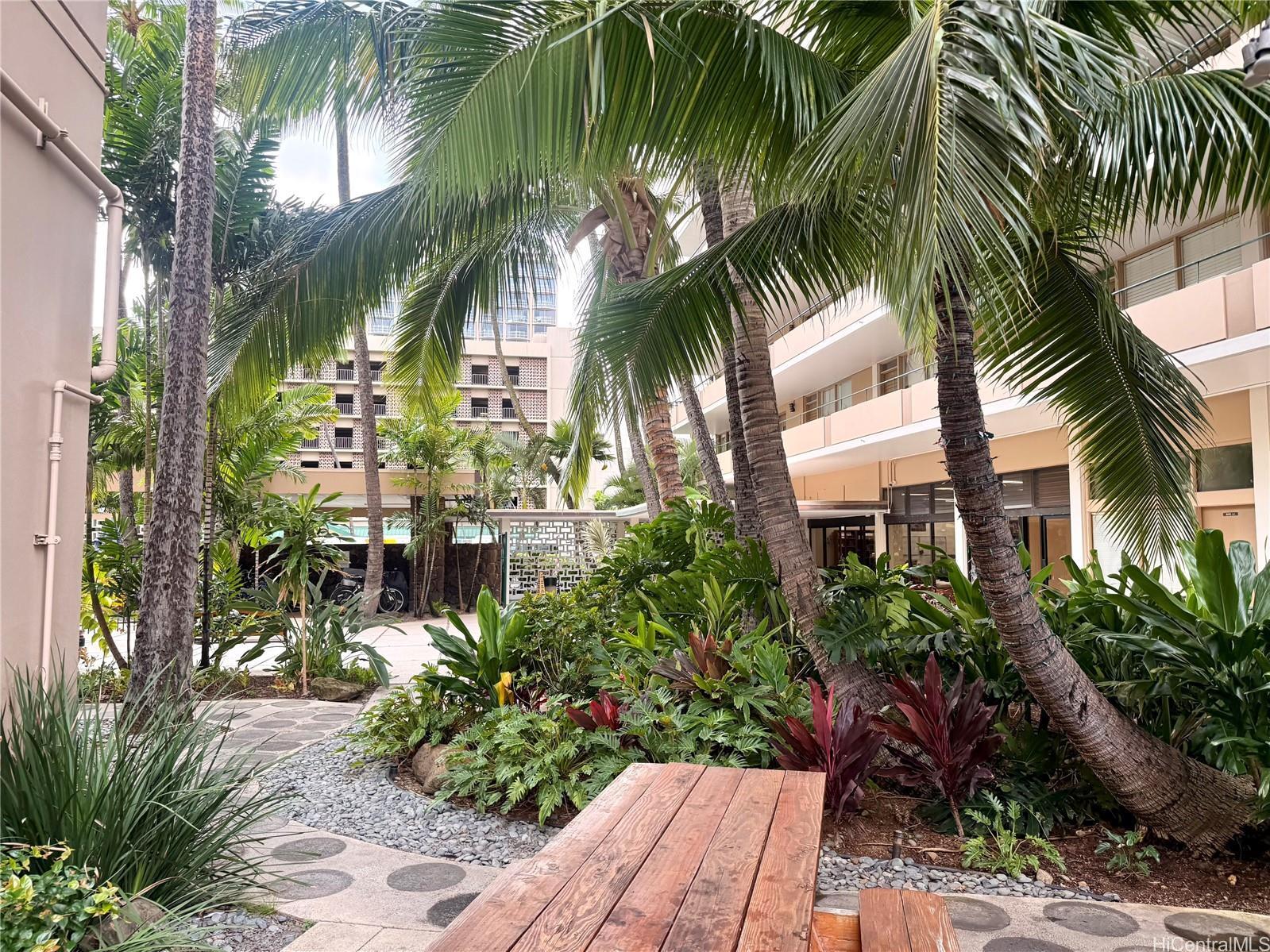 Tradewinds Hotel Inc condo # 1506B, Honolulu, Hawaii - photo 16 of 21