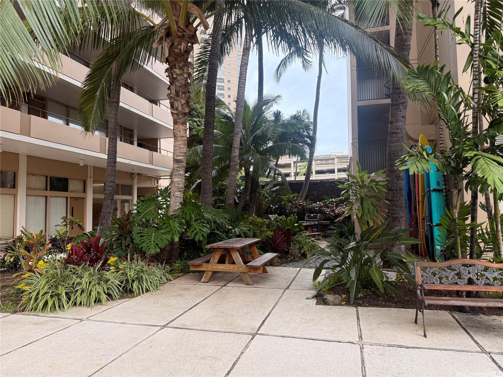 Tradewinds Hotel Inc condo # 1506B, Honolulu, Hawaii - photo 17 of 21