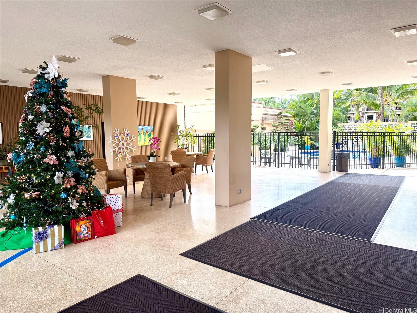 Tradewinds Hotel Inc condo # 1506B, Honolulu, Hawaii - photo 14 of 18