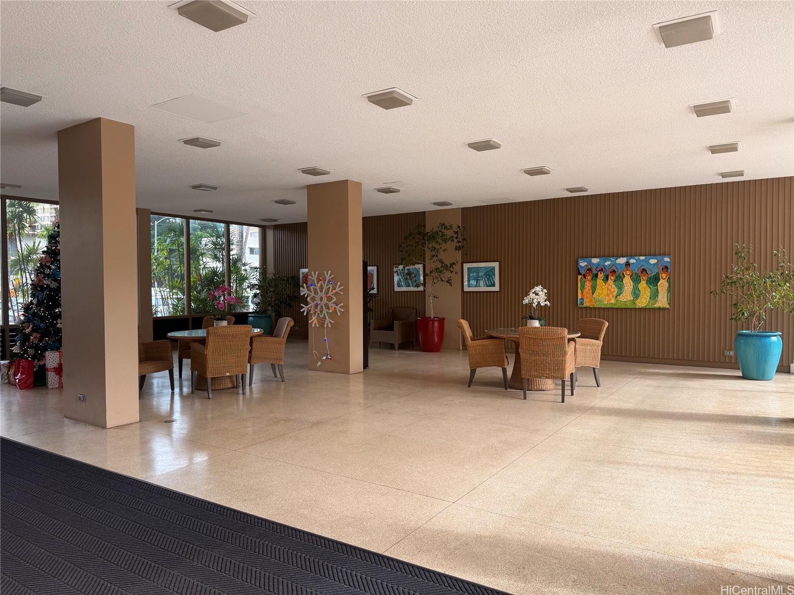 Tradewinds Hotel Inc condo # 1506B, Honolulu, Hawaii - photo 15 of 18