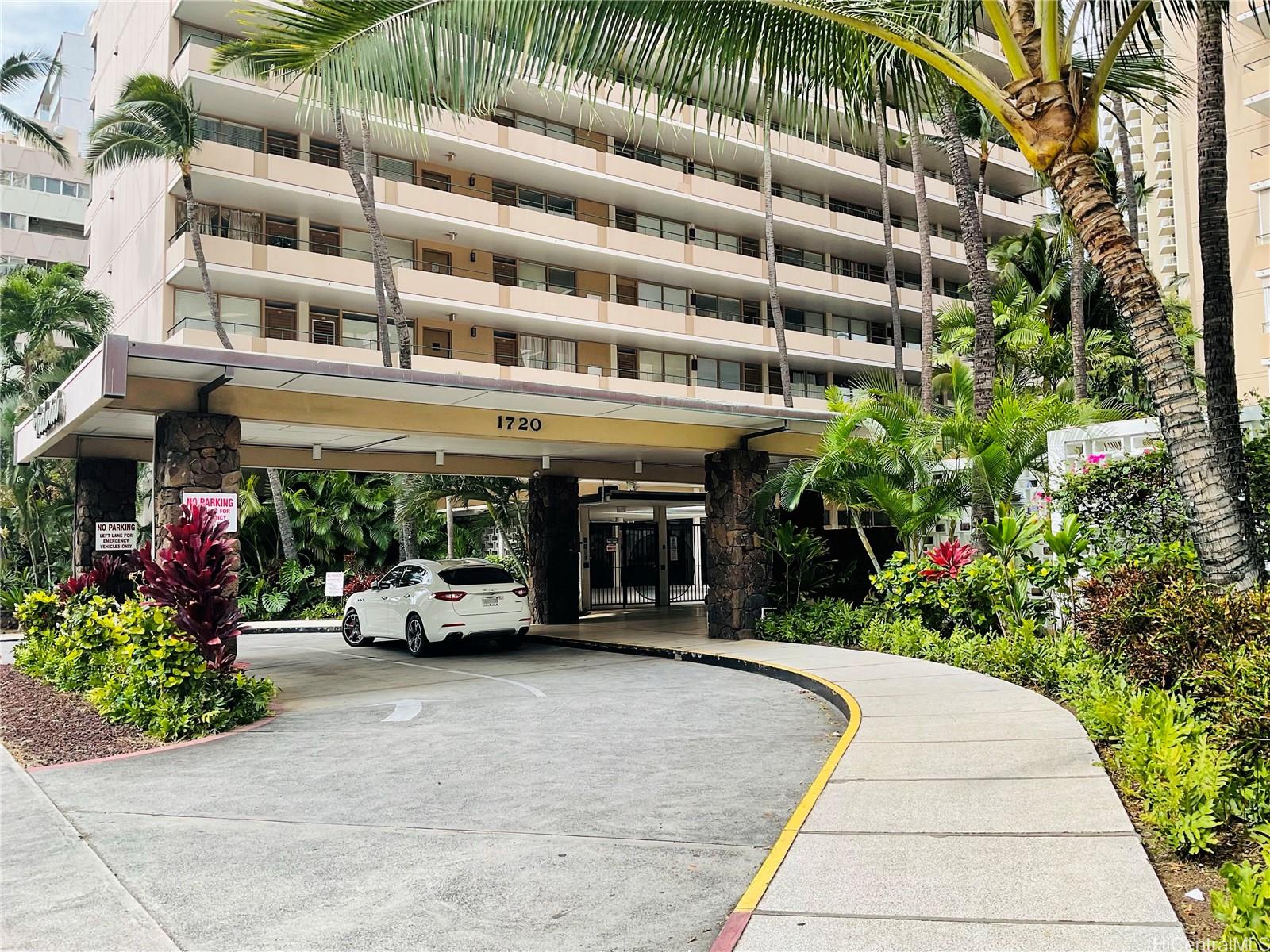 Tradewinds Hotel Inc condo # 201B, Honolulu, Hawaii - photo 2 of 16