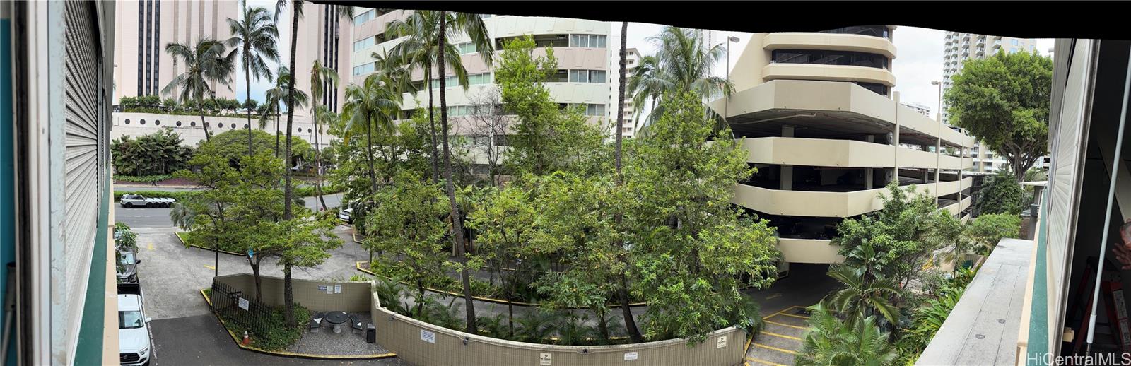 Tradewinds Hotel Inc condo # 304A, Honolulu, Hawaii - photo 12 of 23