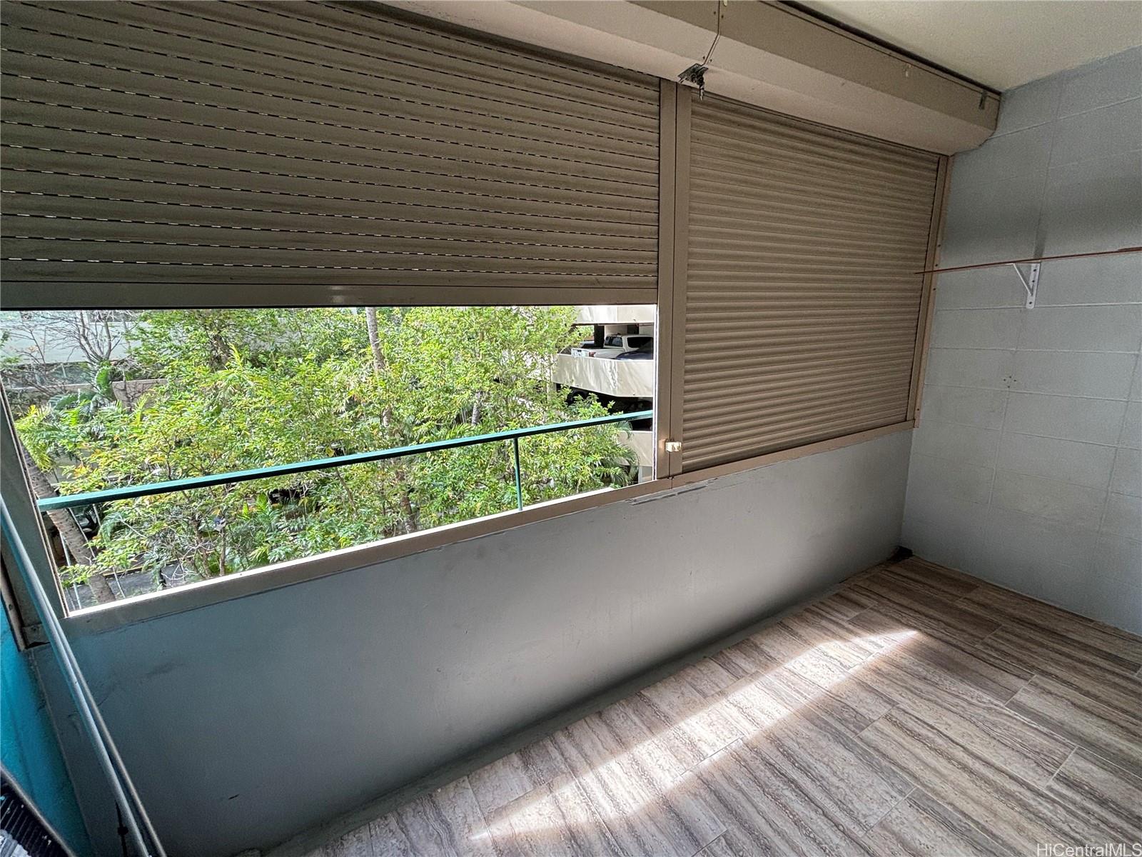 Tradewinds Hotel Inc condo # 304A, Honolulu, Hawaii - photo 17 of 23