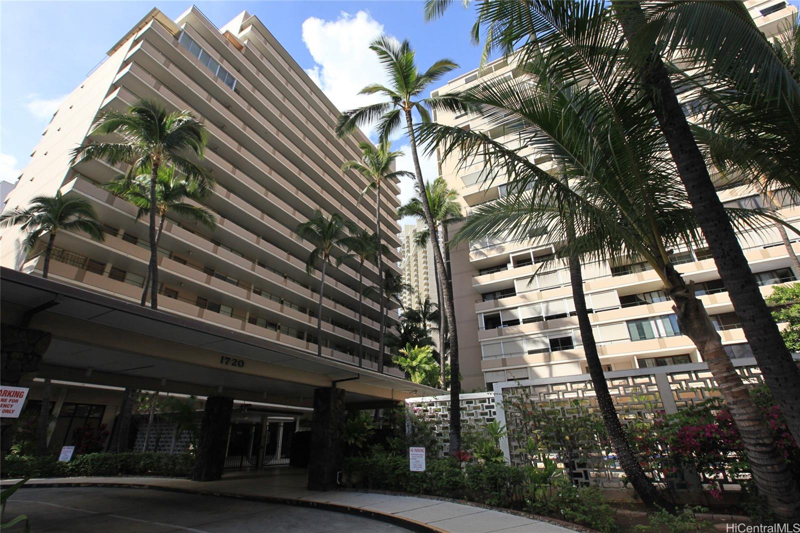 Tradewinds Hotel Inc condo # 304A, Honolulu, Hawaii - photo 20 of 23