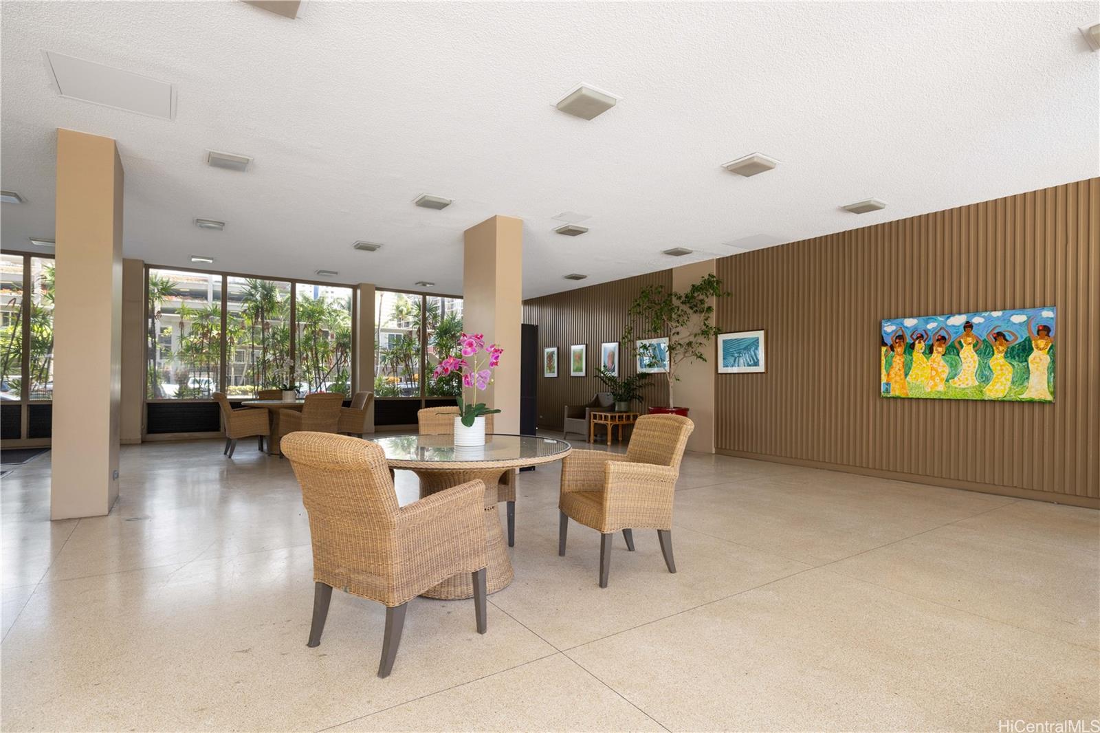 Tradewinds Hotel Inc condo # 304B, Honolulu, Hawaii - photo 10 of 14