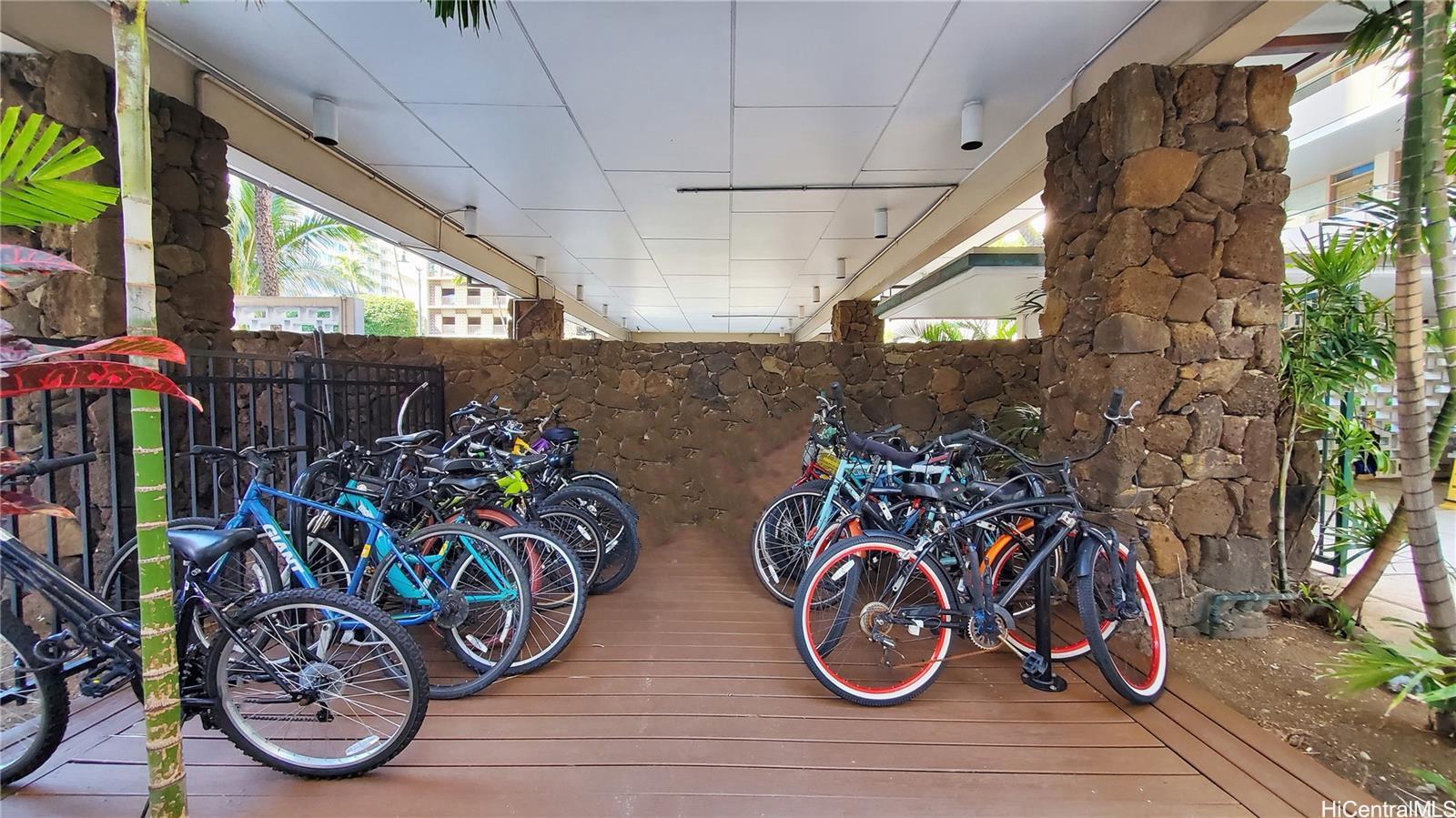 Tradewinds Hotel Inc condo # 603A, Honolulu, Hawaii - photo 21 of 24