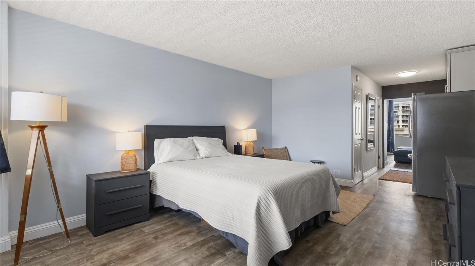 Tradewinds Hotel Inc condo # 803B, Honolulu, Hawaii - photo 11 of 18