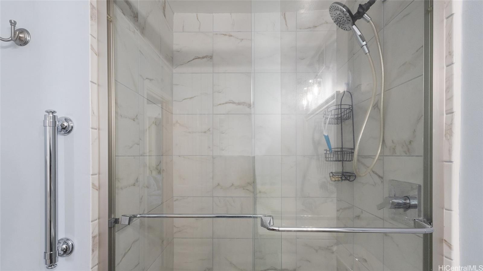 Tradewinds Hotel Inc condo # 803B, Honolulu, Hawaii - photo 14 of 18