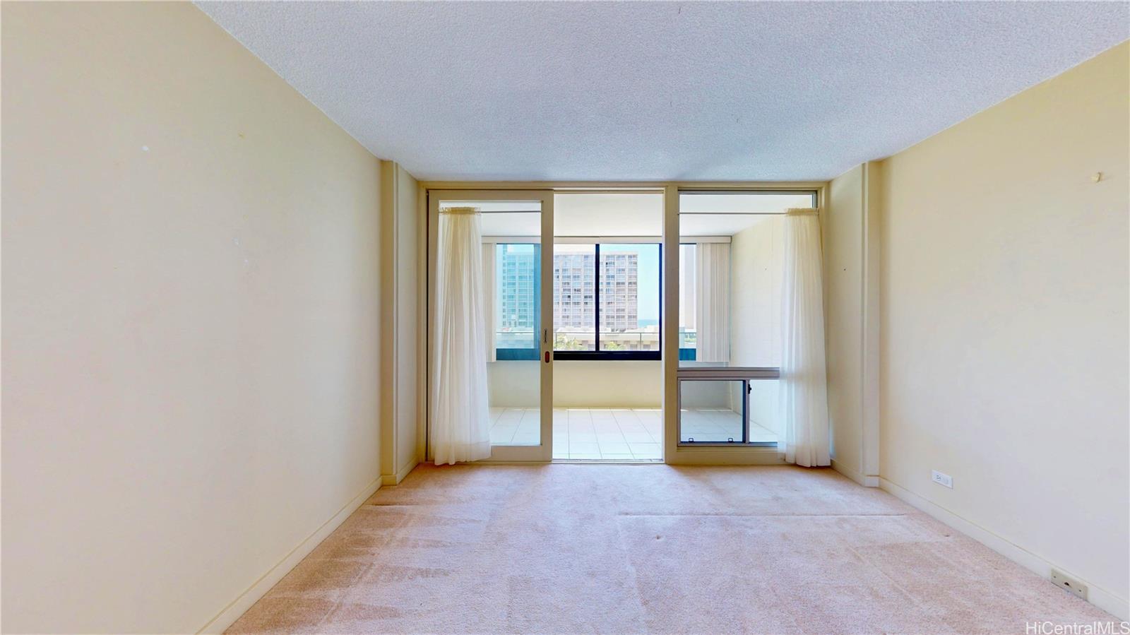 Tradewinds Hotel Inc condo # 902B, Honolulu, Hawaii - photo 9 of 23