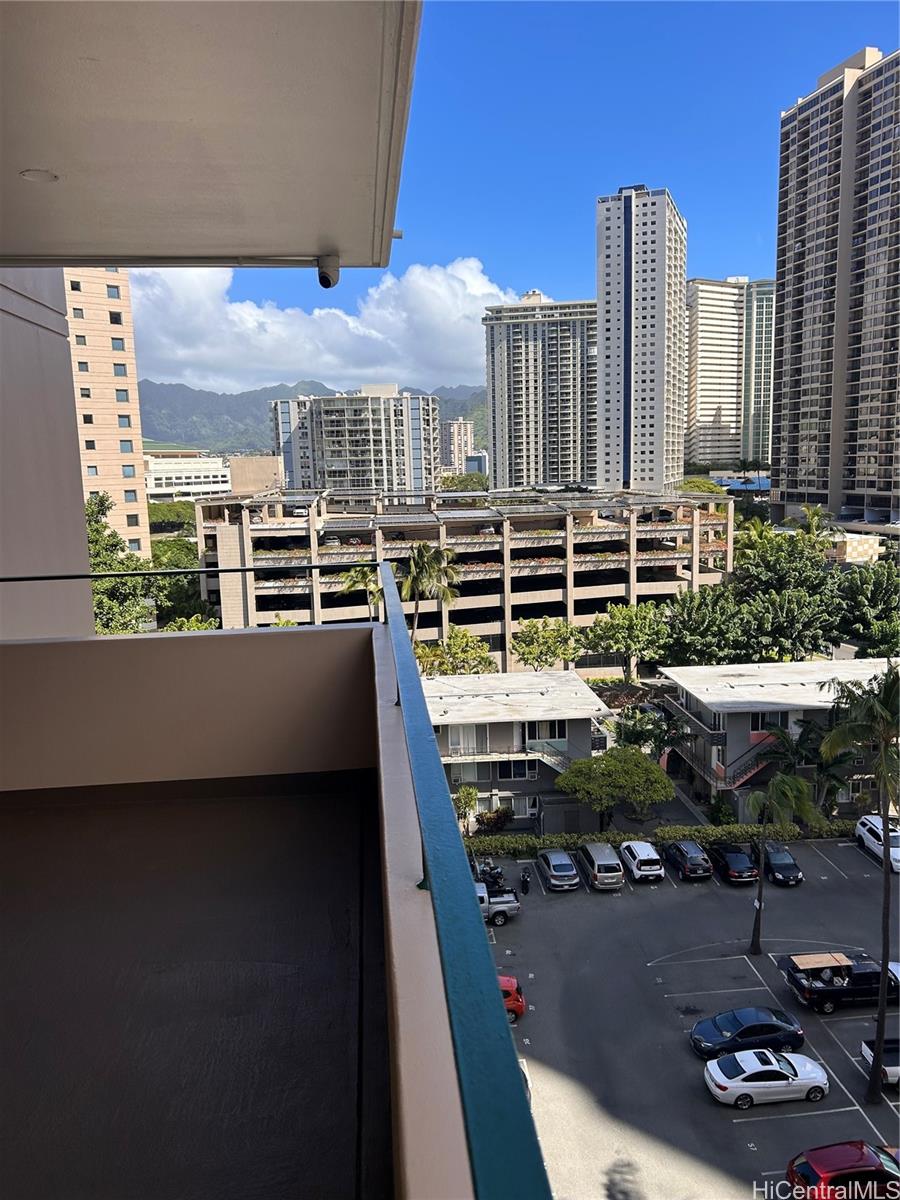 Tradewinds Hotel Inc condo # 906A, Honolulu, Hawaii - photo 2 of 13