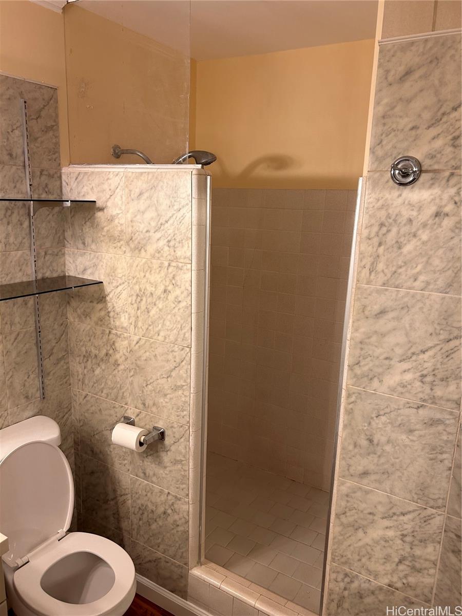 Tradewinds Hotel Inc condo # 906A, Honolulu, Hawaii - photo 7 of 13