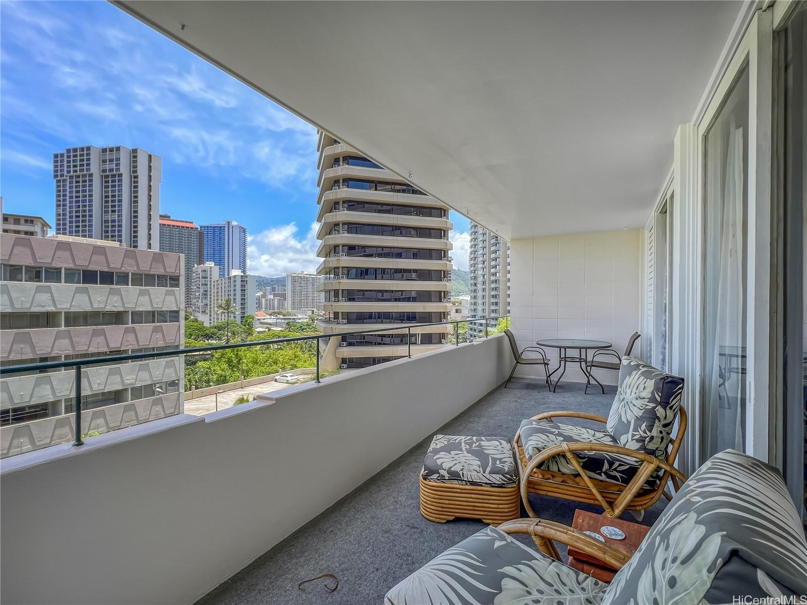 Tradewinds Hotel Inc condo # 907A, Honolulu, Hawaii - photo 12 of 25