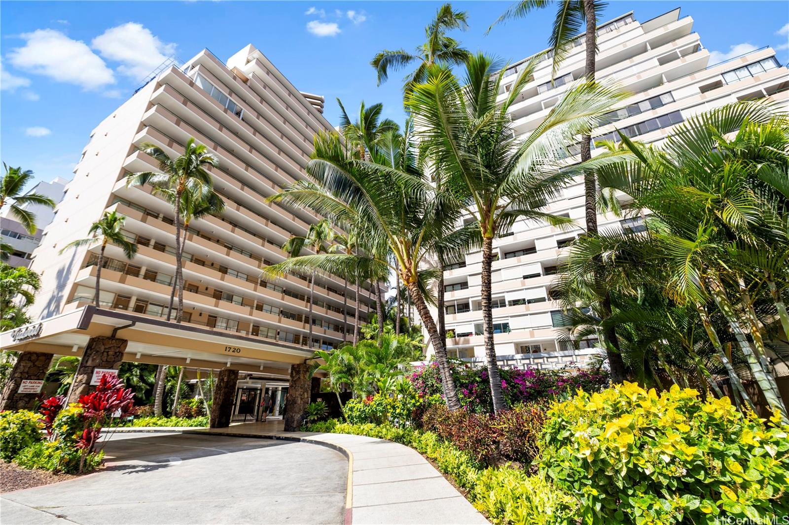 Tradewinds Hotel Inc condo # 907A, Honolulu, Hawaii - photo 22 of 22