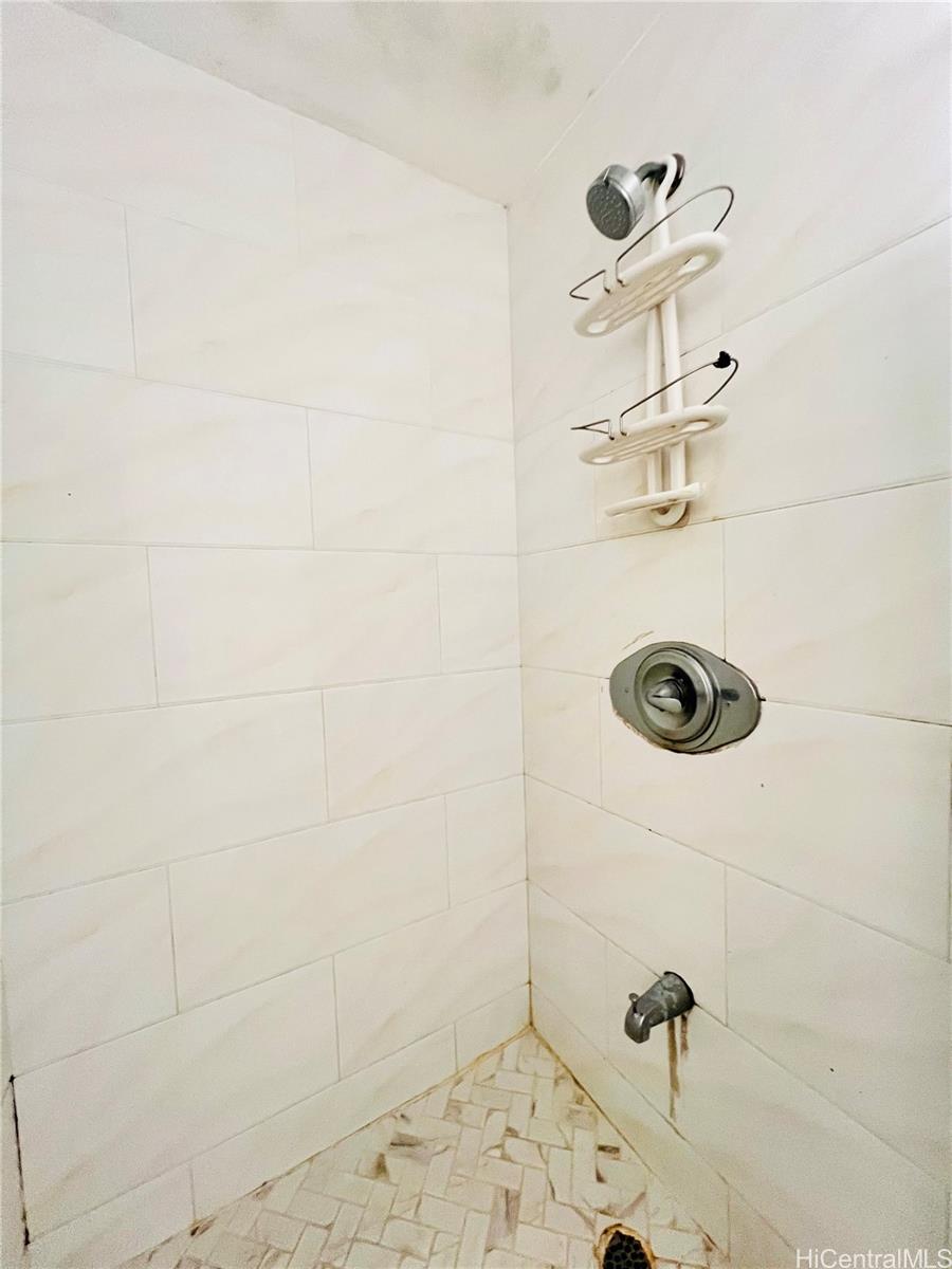 1720 Ala Moana Blvd Honolulu - Rental - photo 12 of 20