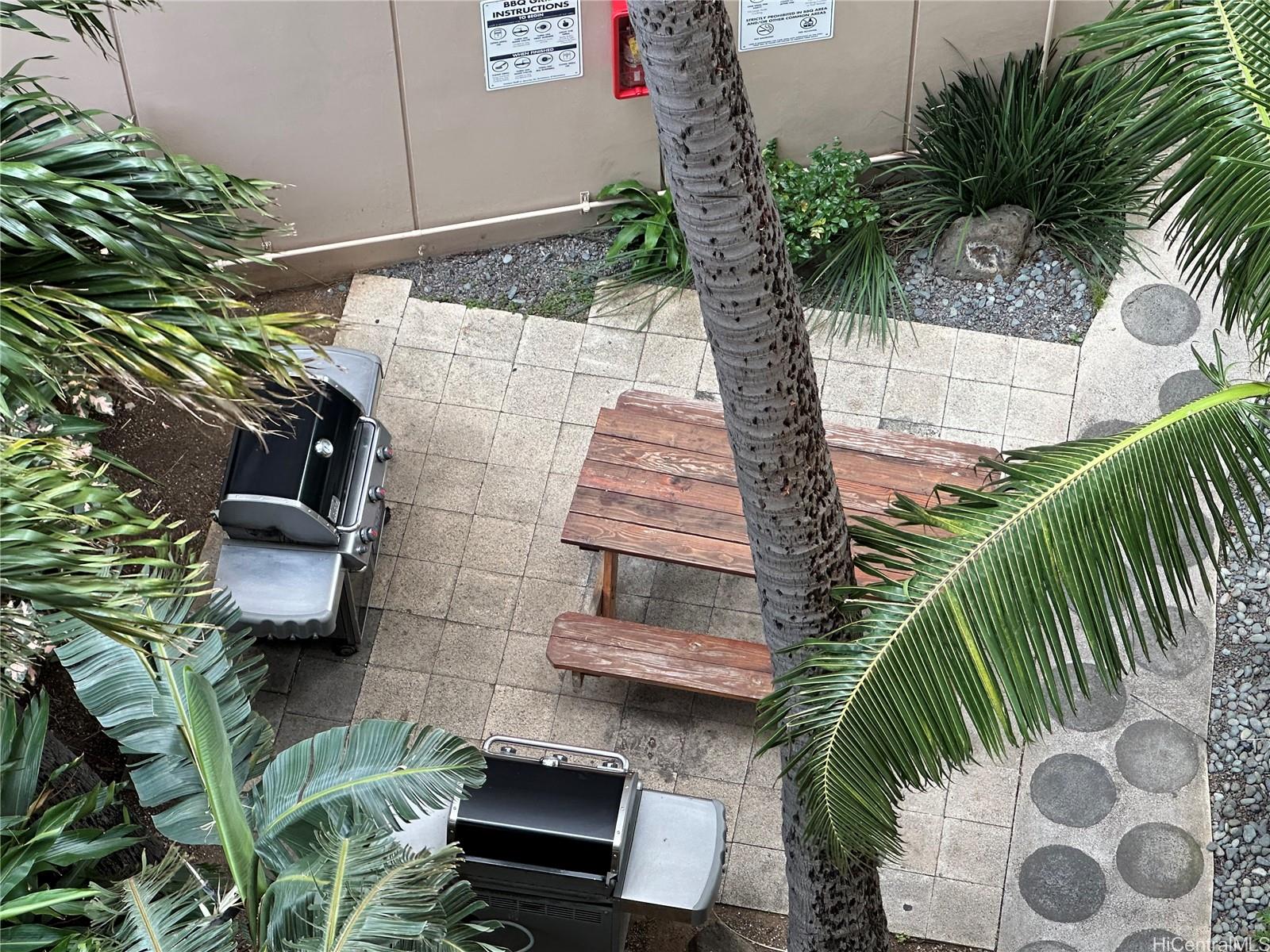 Tradewinds Hotel Inc condo # A504, Honolulu, Hawaii - photo 10 of 11