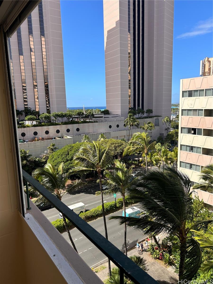 Tradewinds Hotel Inc condo # A906, Honolulu, Hawaii - photo 14 of 14