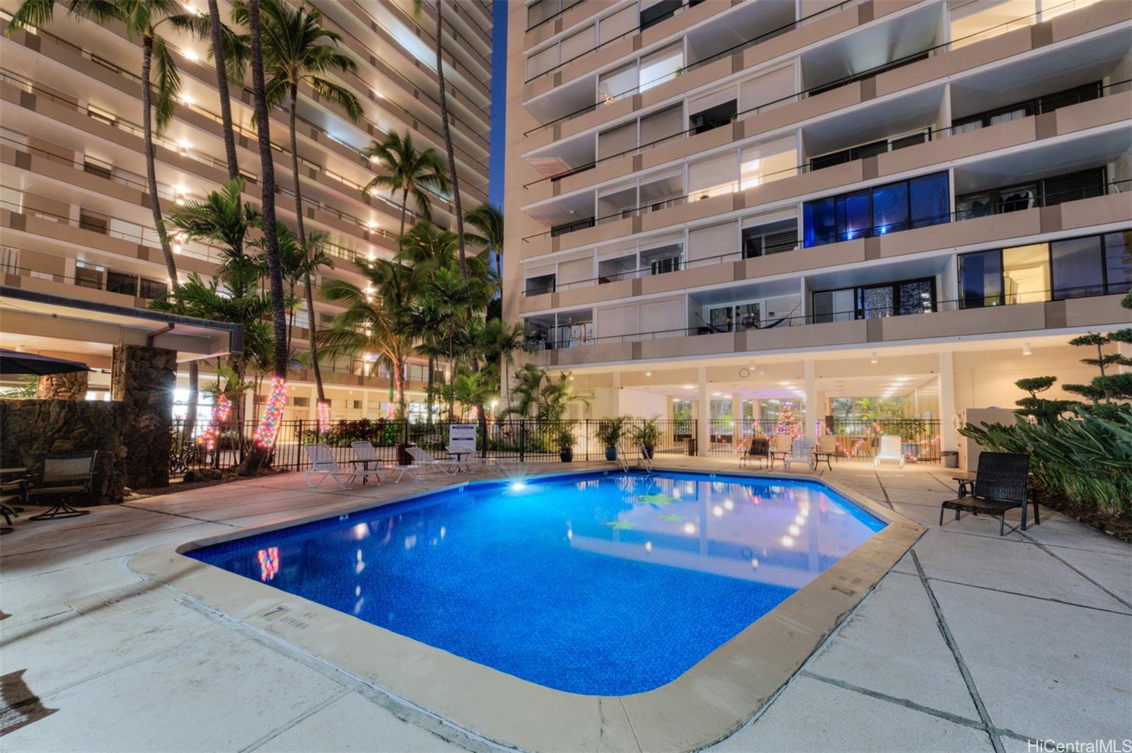 Tradewinds Hotel Inc condo # B208, Honolulu, Hawaii - photo 15 of 18