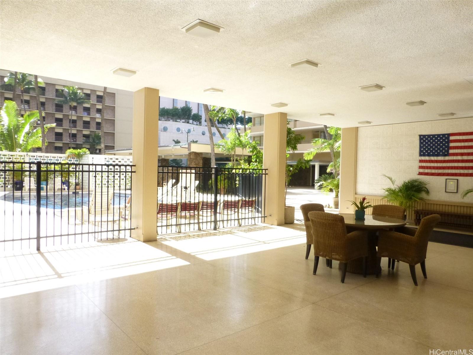 Tradewinds Hotel Inc condo # B301, Honolulu, Hawaii - photo 9 of 11