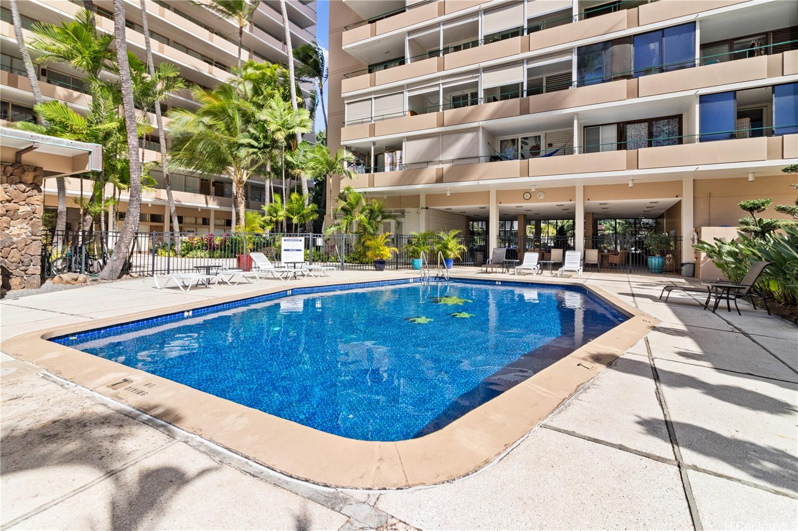 Tradewinds Hotel Inc condo # B506, Honolulu, Hawaii - photo 15 of 17