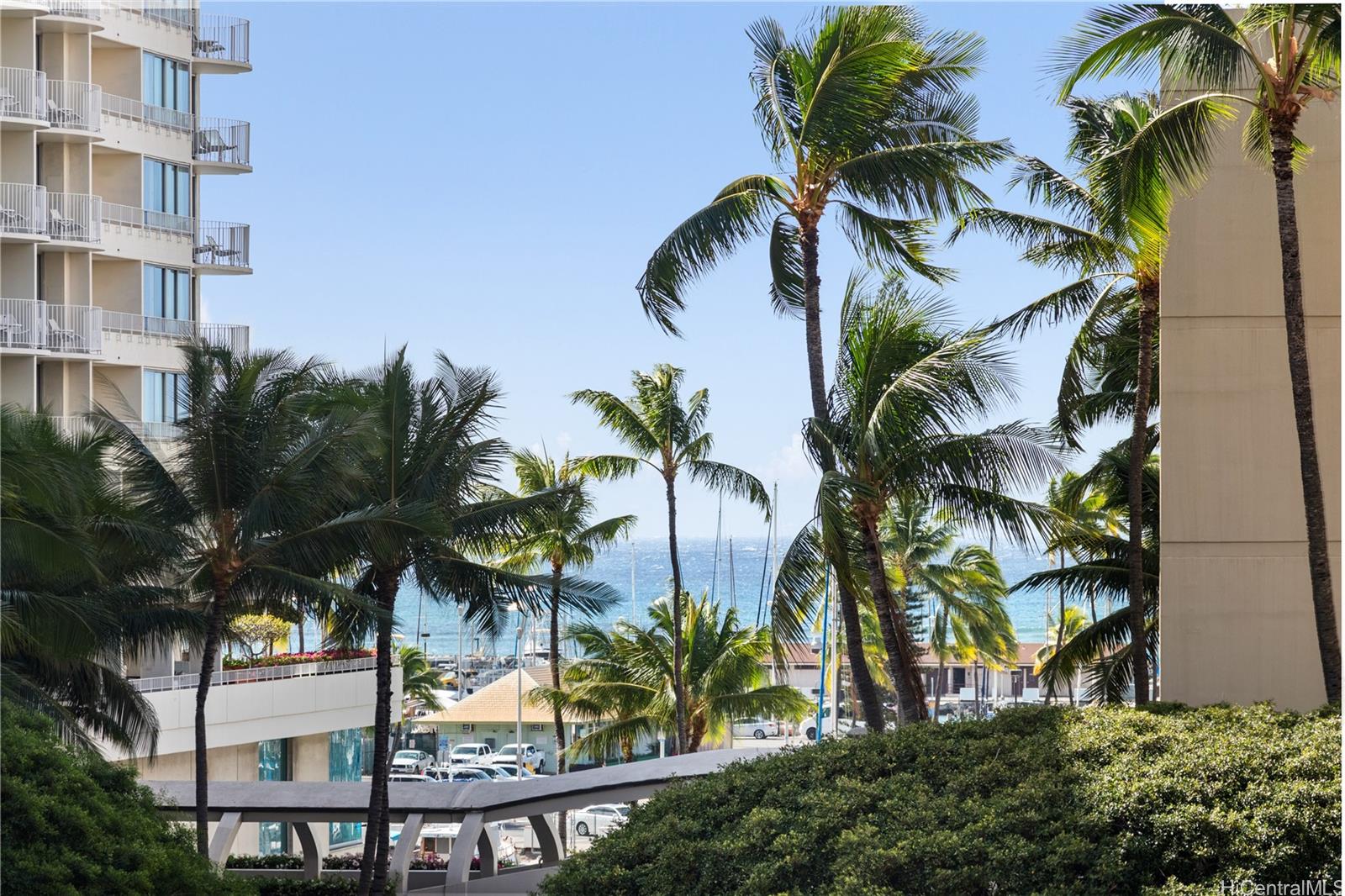 Tradewinds Hotel Inc condo # B506, Honolulu, Hawaii - photo 10 of 17