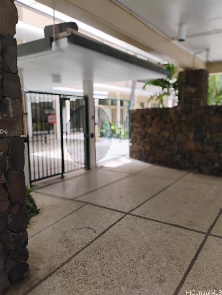 Tradewinds Hotel Inc condo # PH-5B, Honolulu, Hawaii - photo 5 of 15