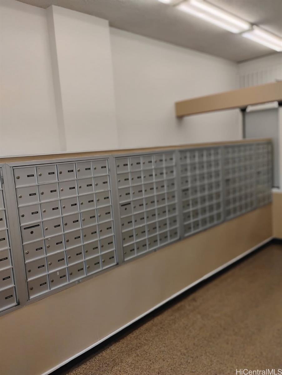 Tradewinds Hotel Inc condo # PH-5B, Honolulu, Hawaii - photo 9 of 15