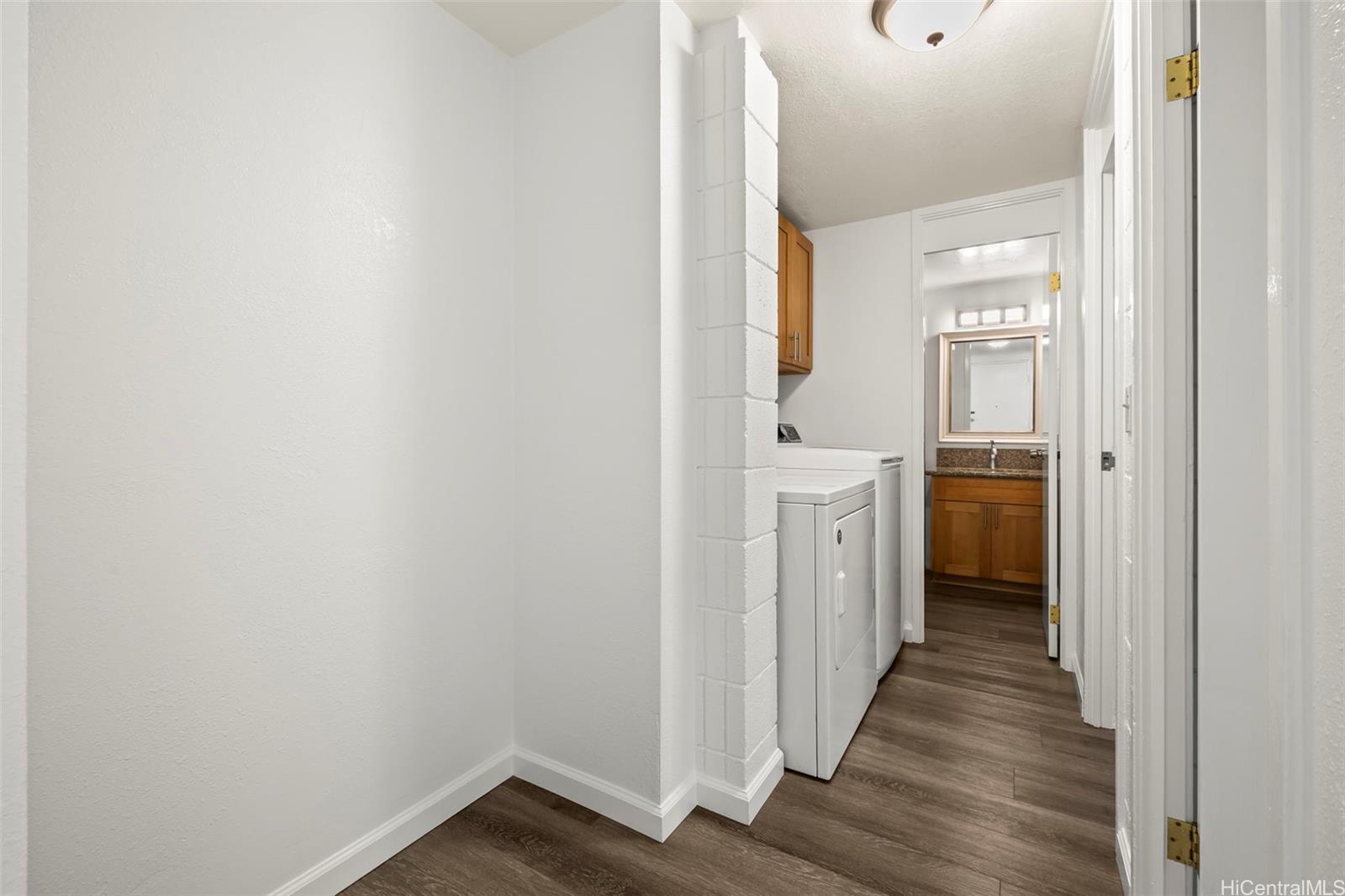 Nuuanu Park Place condo # B103, Honolulu, Hawaii - photo 12 of 18