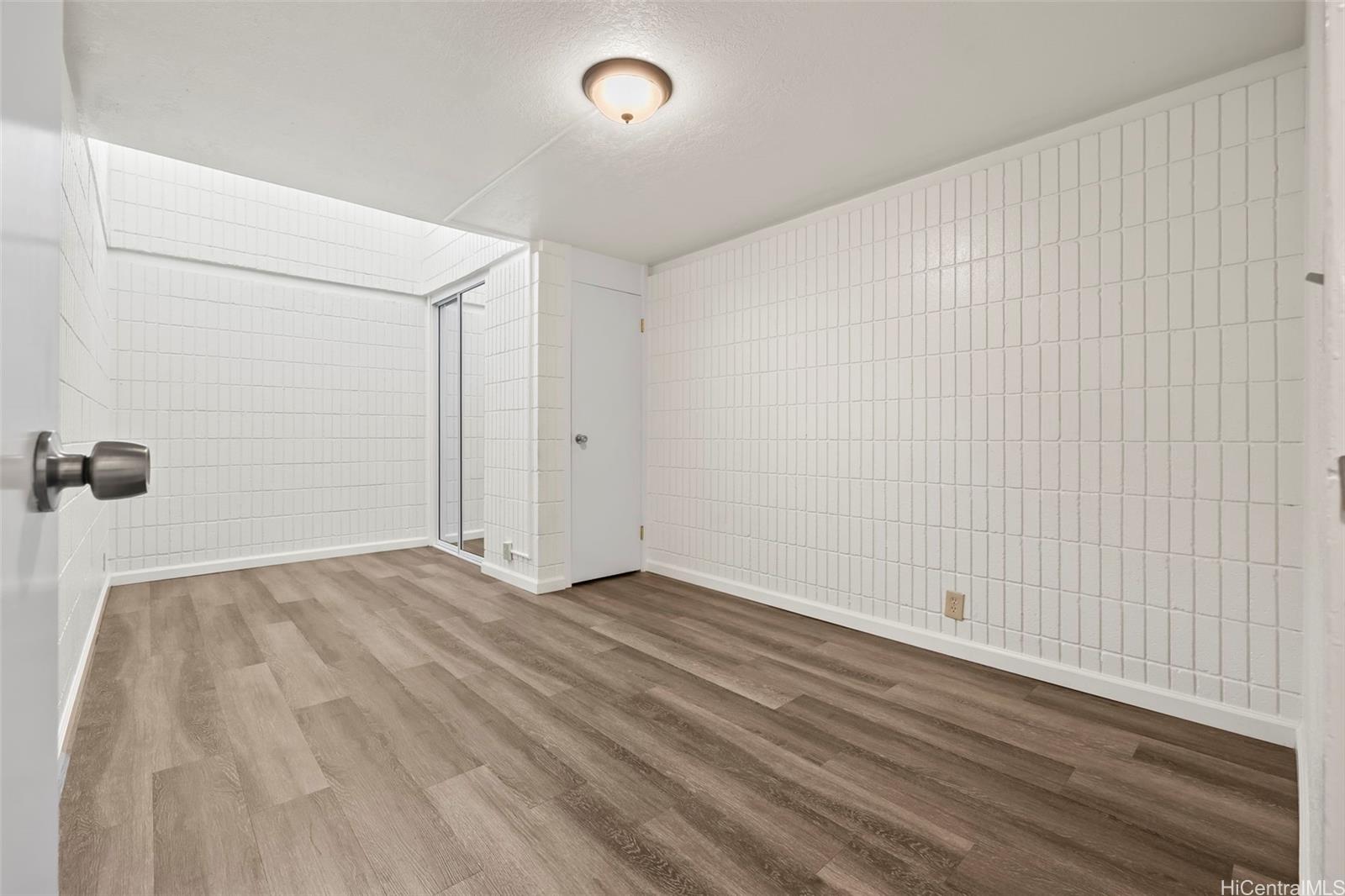 Nuuanu Park Place condo # B103, Honolulu, Hawaii - photo 17 of 18