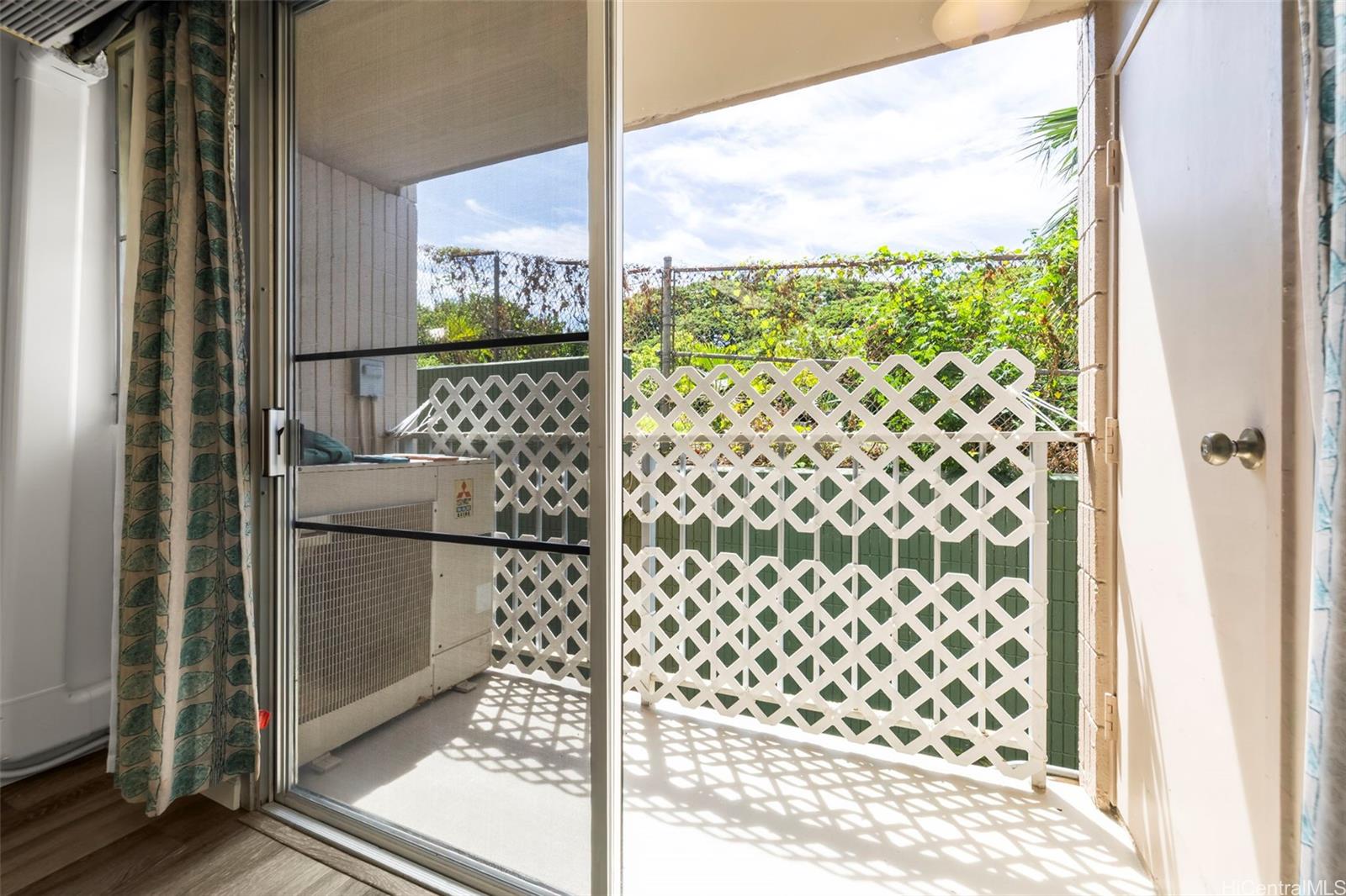 Nuuanu Park Place condo # B103, Honolulu, Hawaii - photo 7 of 18