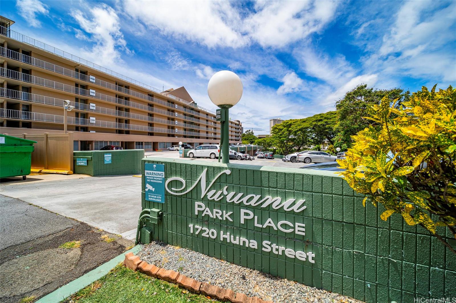 Nuuanu Park Place B106, 1720 Huna Street, Honolulu Kuakini