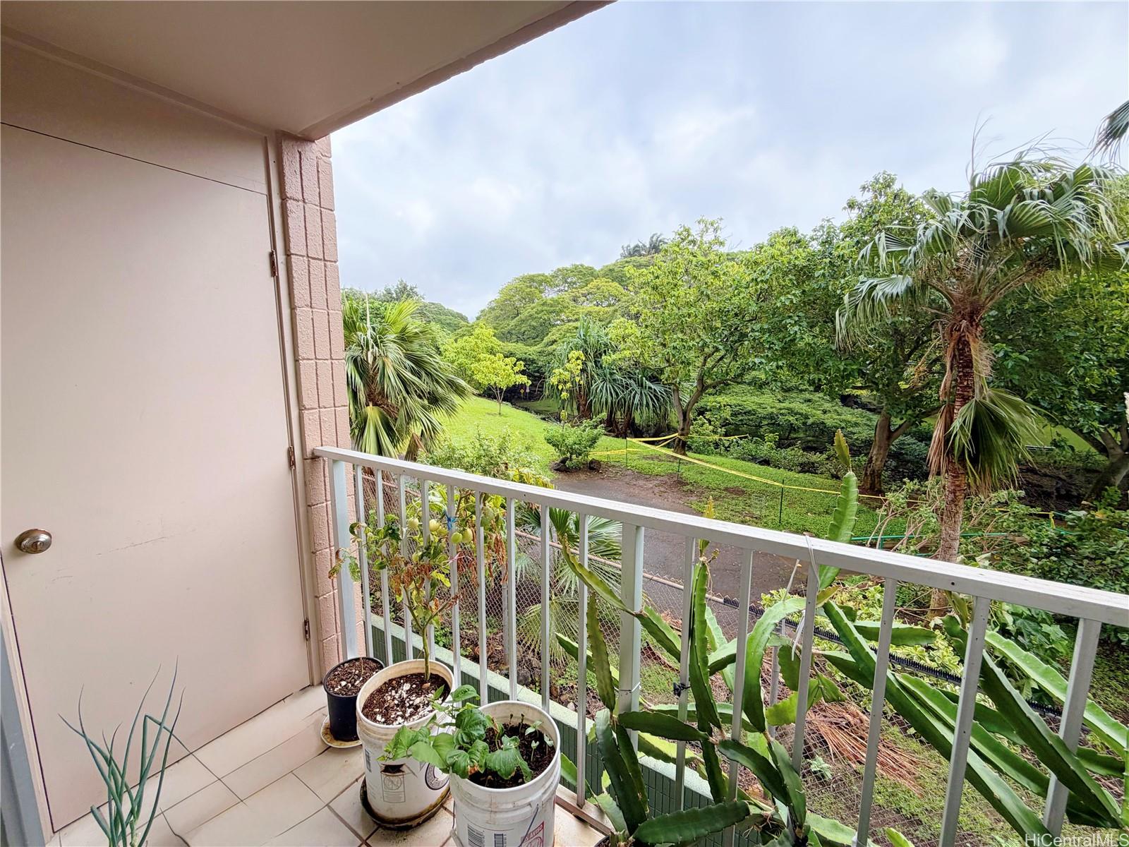 Nuuanu Park Place condo # B202, Honolulu, Hawaii - photo 17 of 17