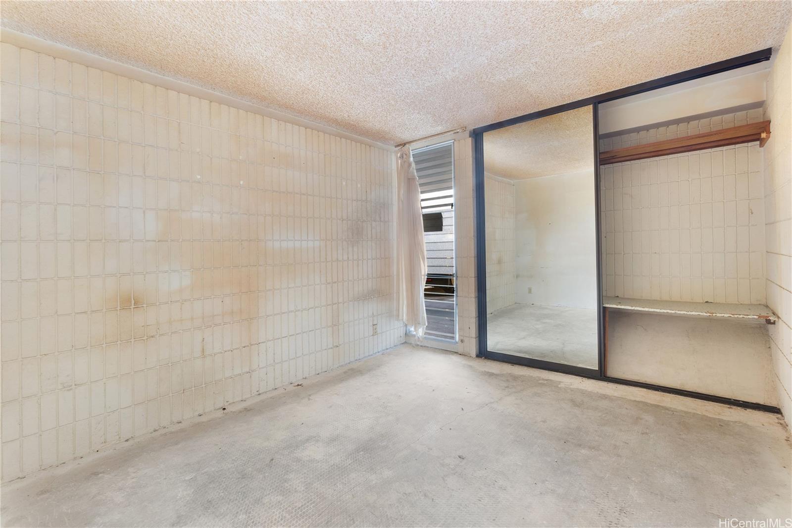 Nuuanu Park Place condo # B206, Honolulu, Hawaii - photo 6 of 16