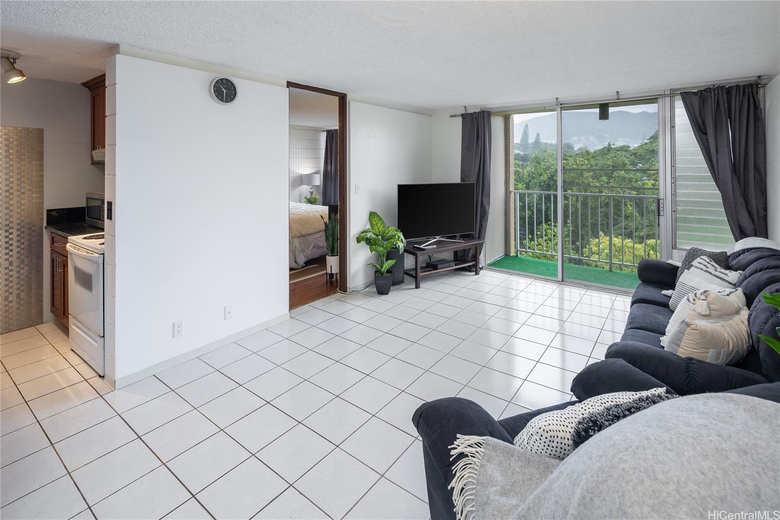 Nuuanu Park Place condo # B508, Honolulu, Hawaii - photo 5 of 24